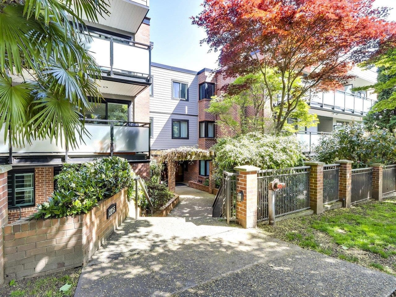 307 - 2255 York Avenue, Vancouver, V6K 1C5 — photo 2