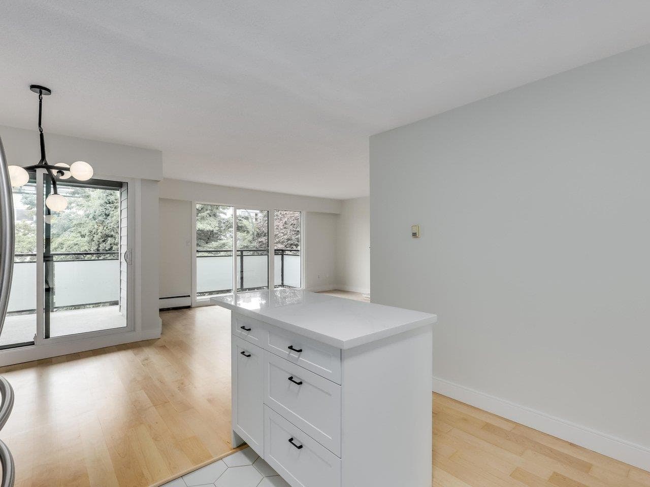 307 - 2255 York Avenue, Vancouver, V6K 1C5 — photo 5