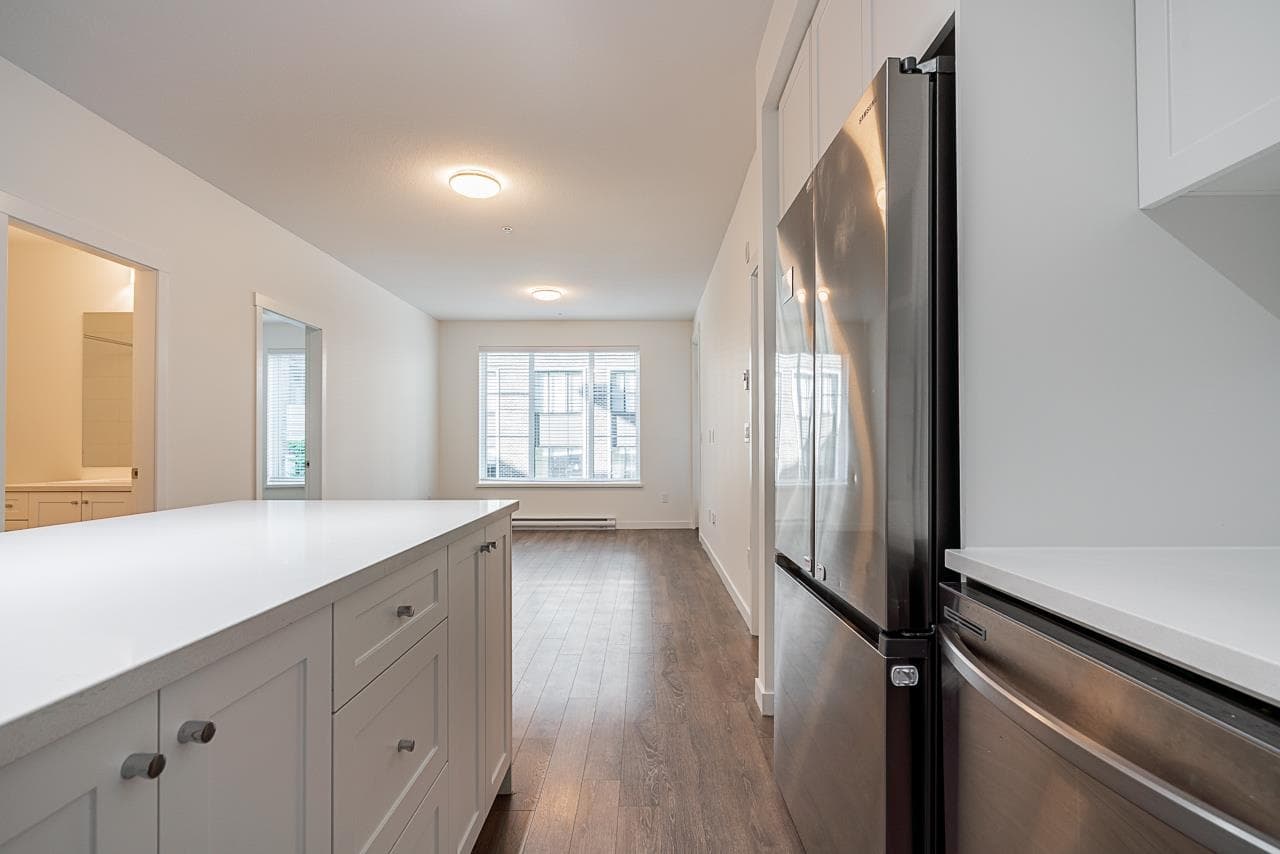 210 - 15825 85 Avenue, Surrey, V4N 6W9 — photo 5
