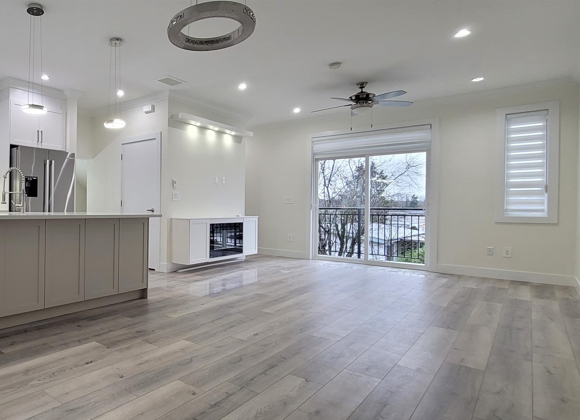 11 - 8181 135a Street, Surrey, V3W 3N8 — photo 3