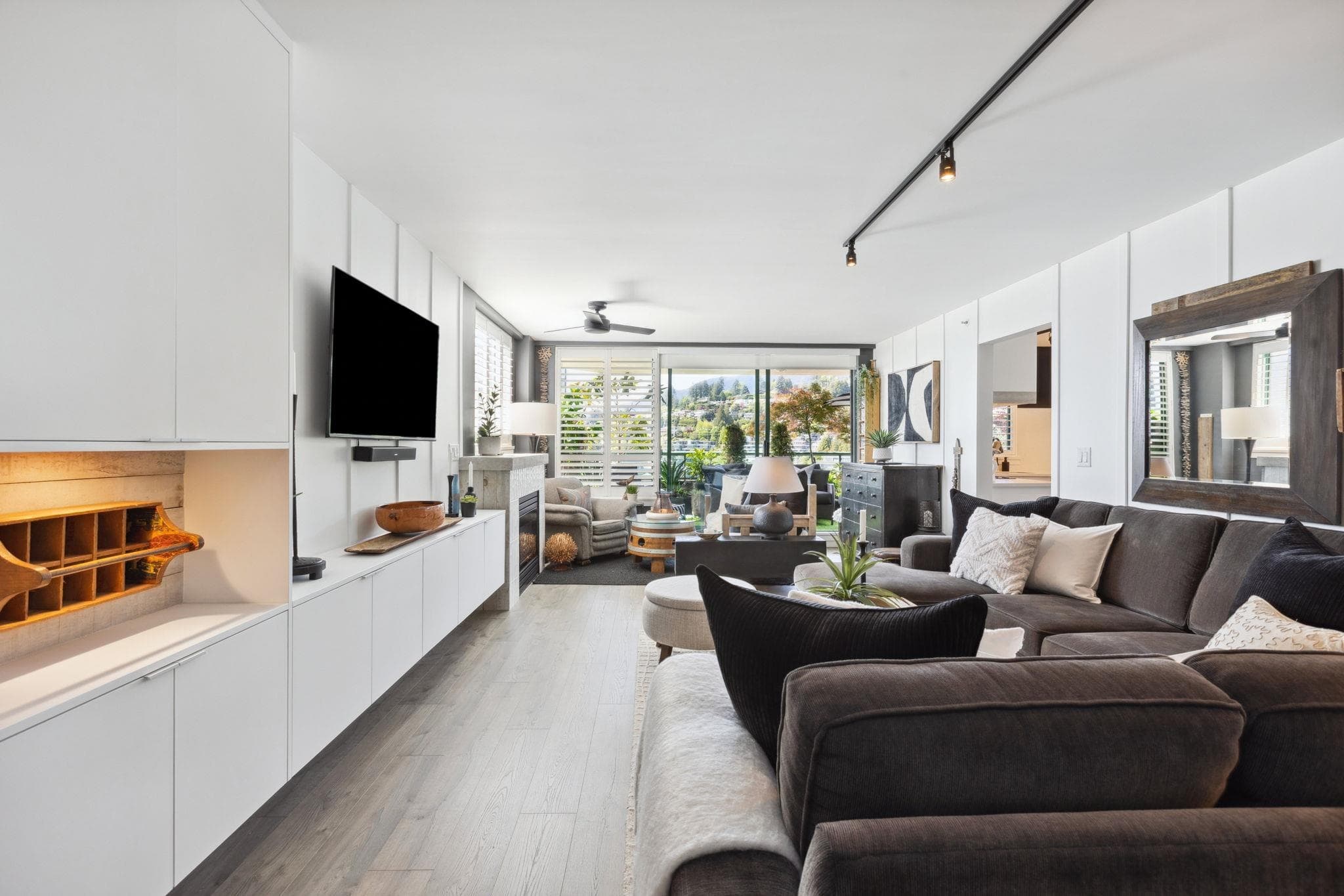 14E - 328 Taylor Way, West Vancouver, V7T 2Y4 — photo 3