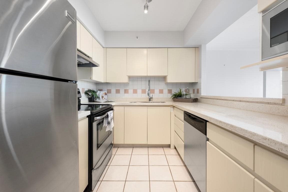 1005 - 8248 Lansdowne Road, Richmond, V6X 3Y9 — photo 5