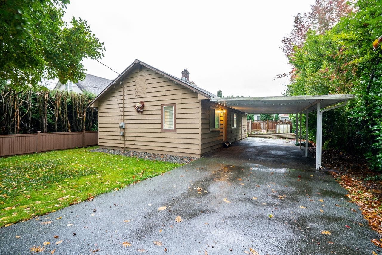 27284 30 Avenue, Langley