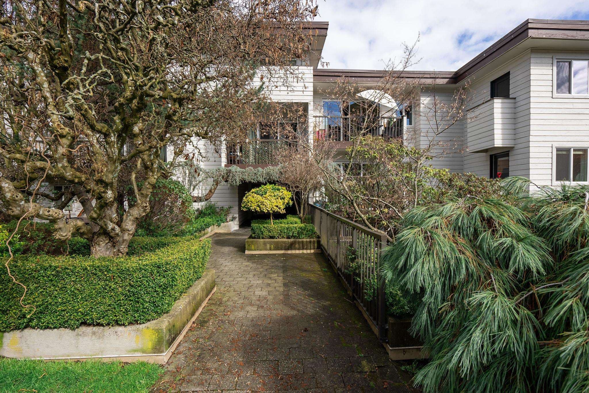 209 - 2125 W 2nd Avenue, Vancouver, V6K 1H7 — photo 3