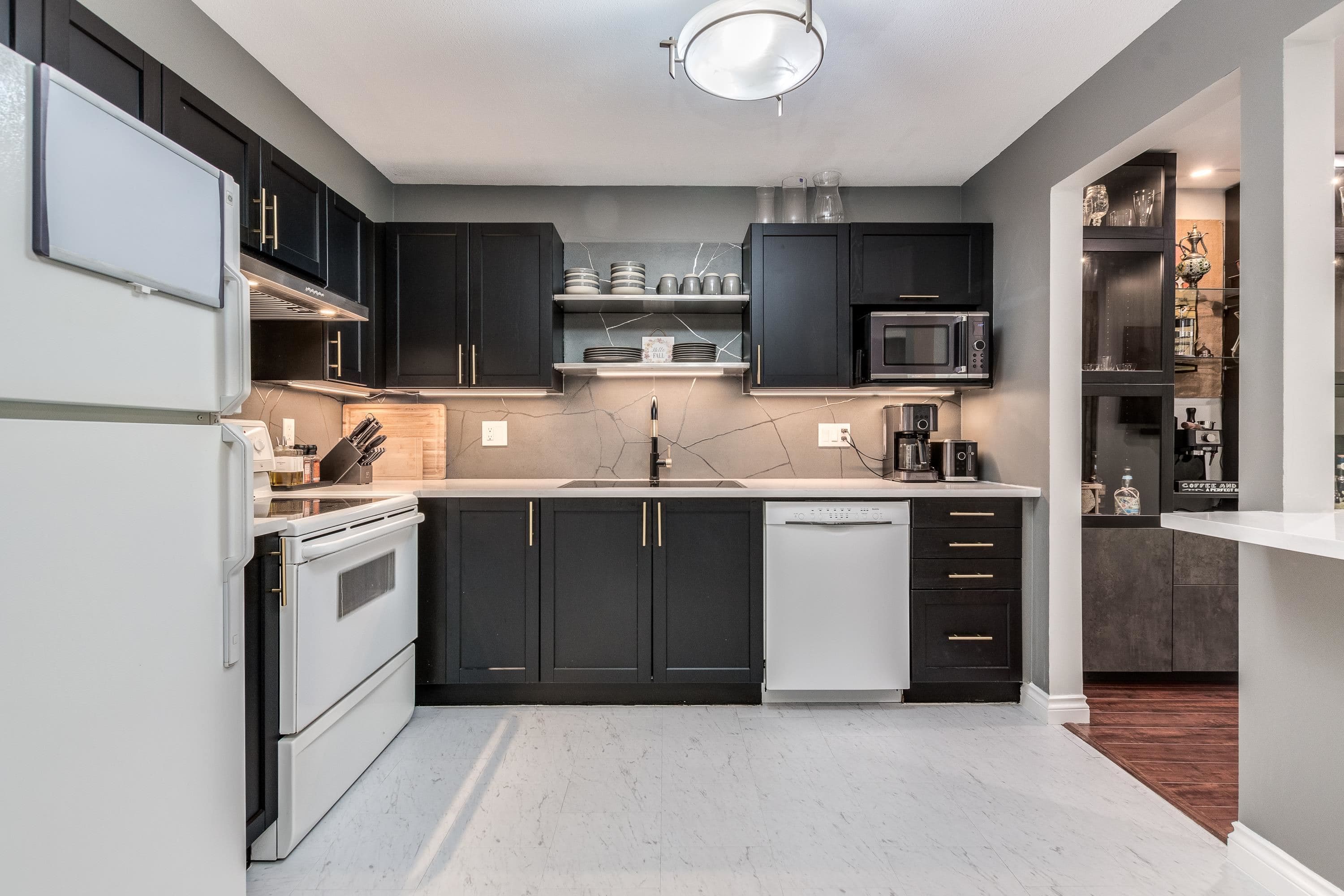 212 - 22233 River Road, Maple Ridge, V2X 3N7 — photo 1