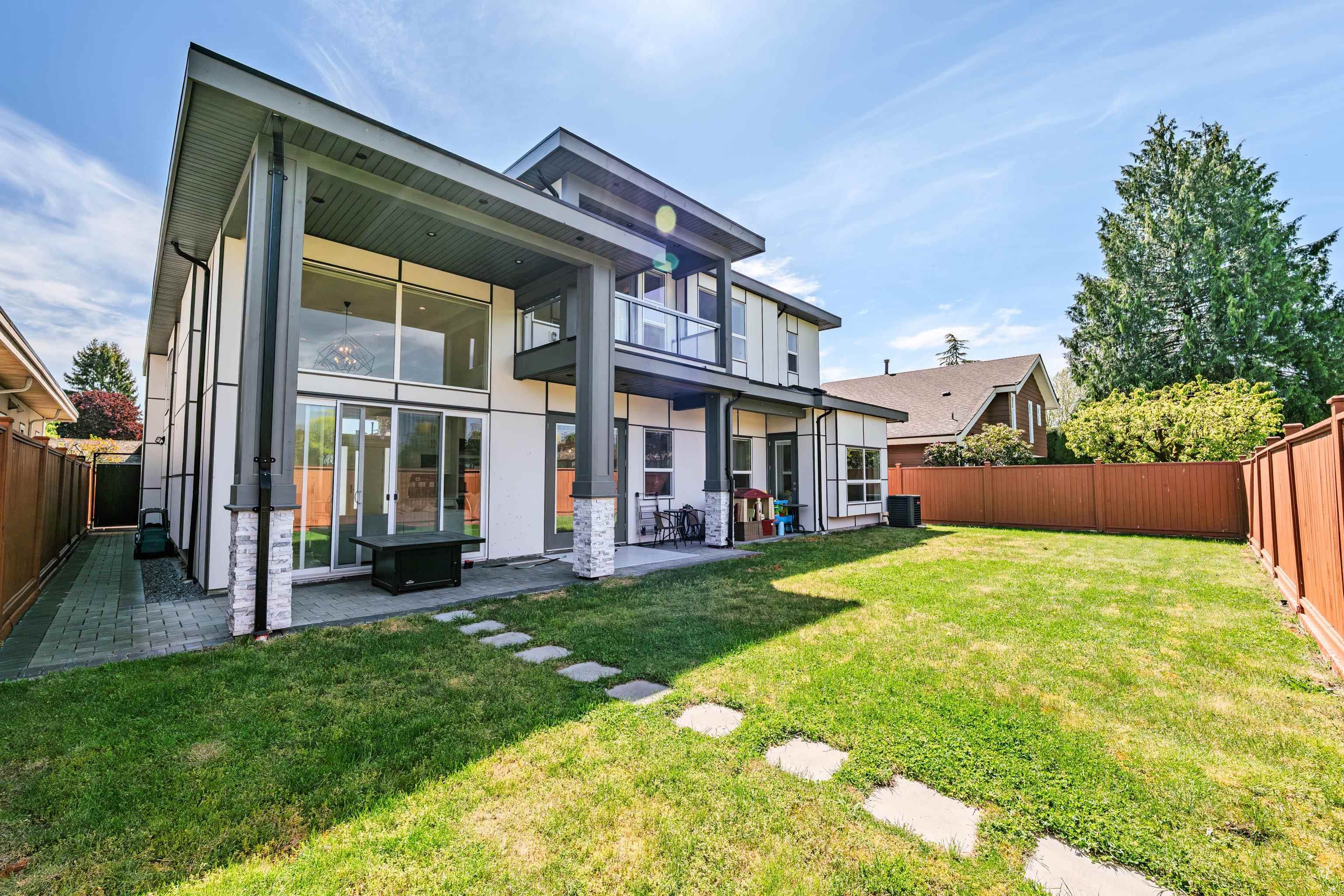 8511 Sierpina Drive, Richmond, V7A 4M8 — photo 3