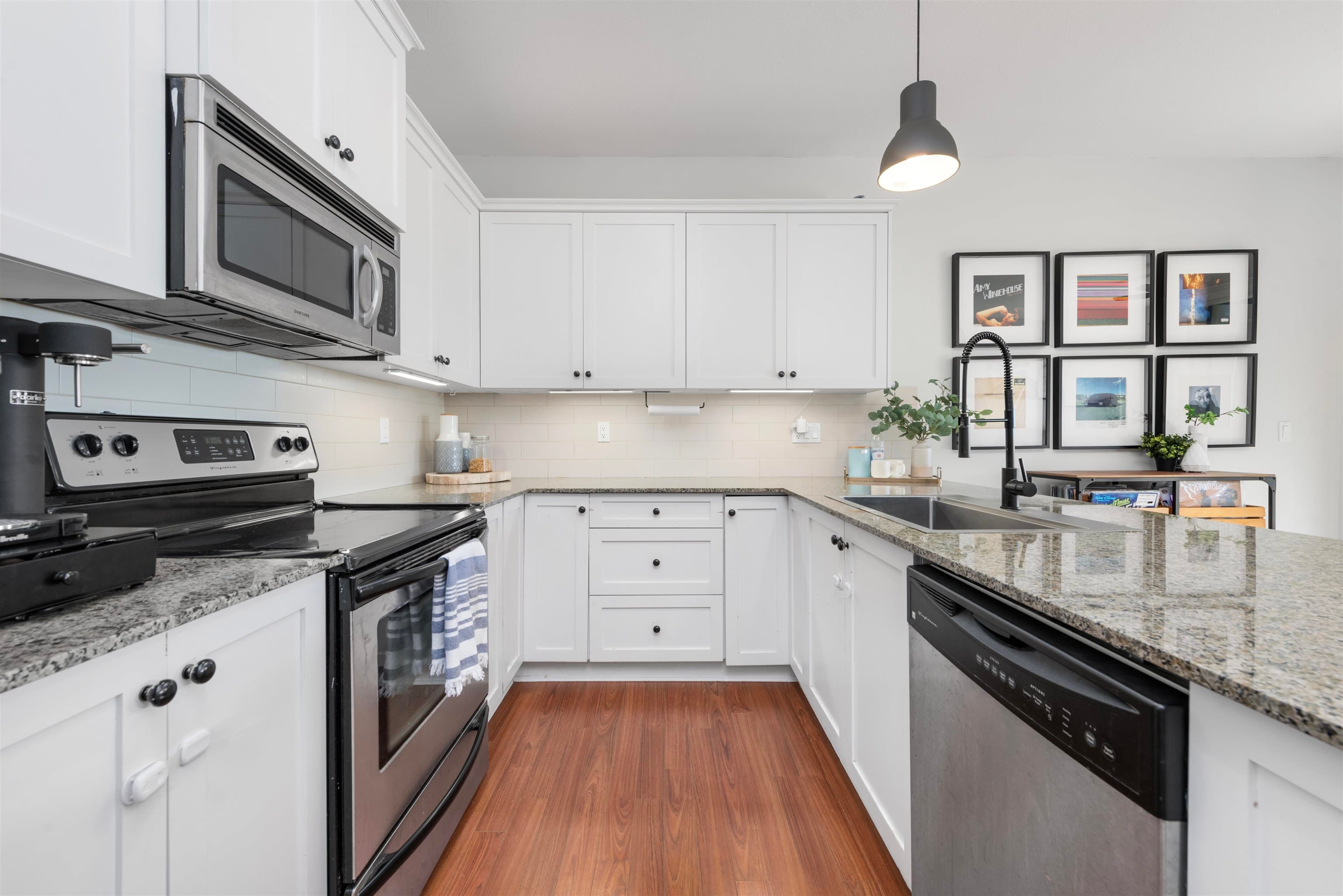 408 - 17712 57a Avenue, Surrey, V3S 1J1 — photo 4