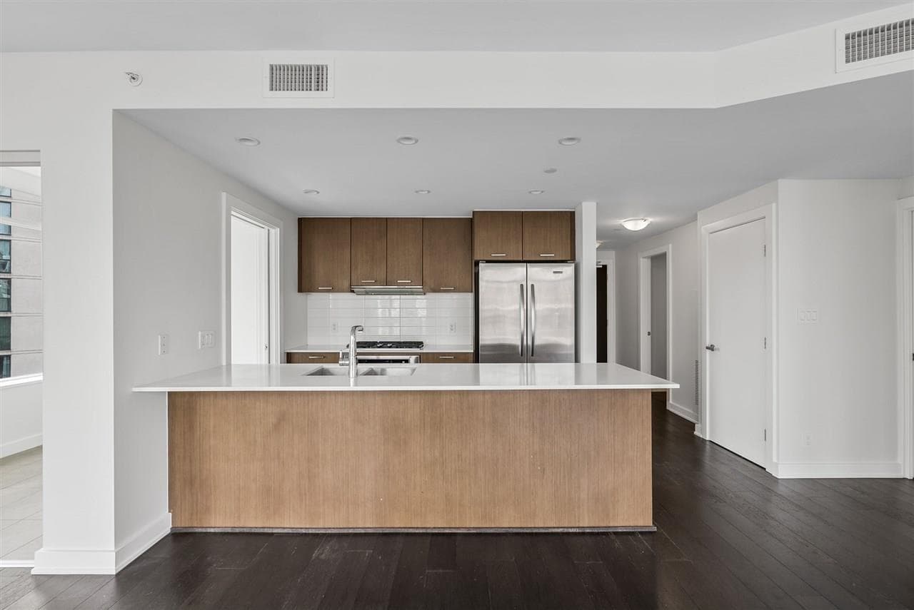 1503 - 1372 Seymour Street, Vancouver, V6B 0L1 — photo 3