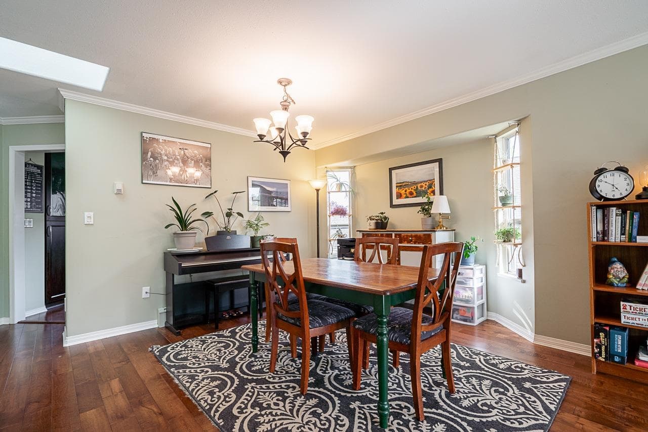 6018 189a Street, Surrey, V3S 8A3 — photo 4