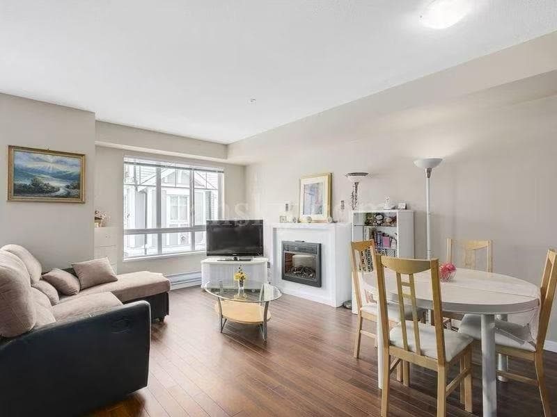 31 - 13239 Old Yale Road, Surrey, V3T 3C5 — photo 3