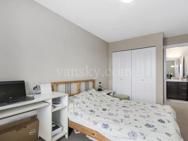 31 - 13239 Old Yale Road, Surrey, V3T 3C5 — photo 4