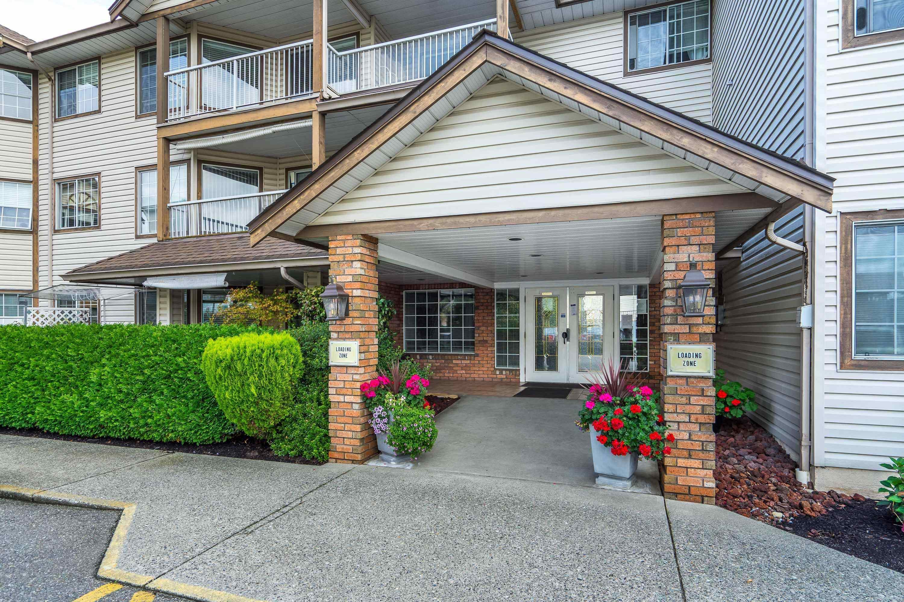 209 - 32145 Old Yale Road, Abbotsford, V2T 2C8 — photo 2