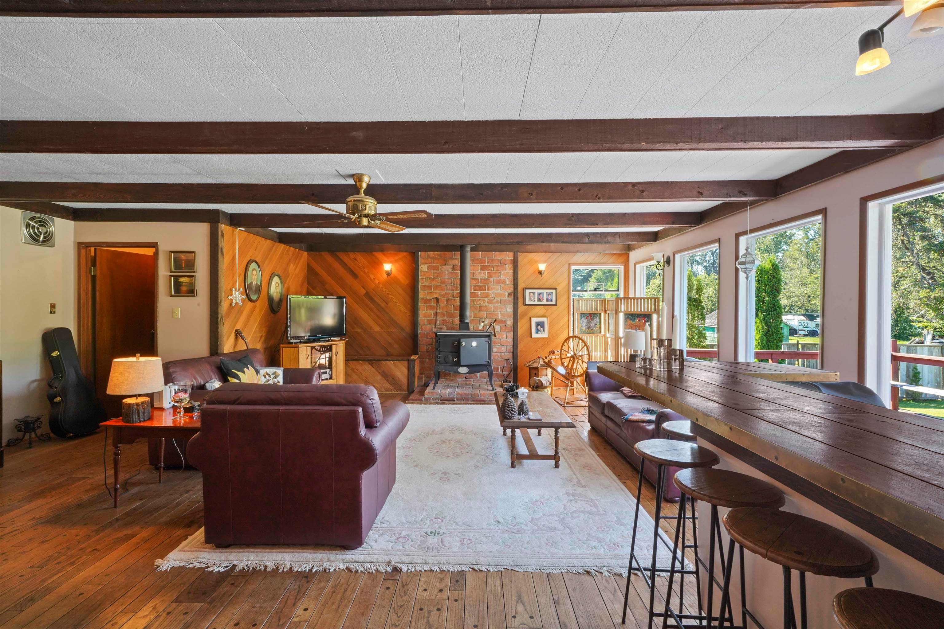 25183 Dewdney Trunk Road, Maple Ridge, V4R 1X6 — photo 3
