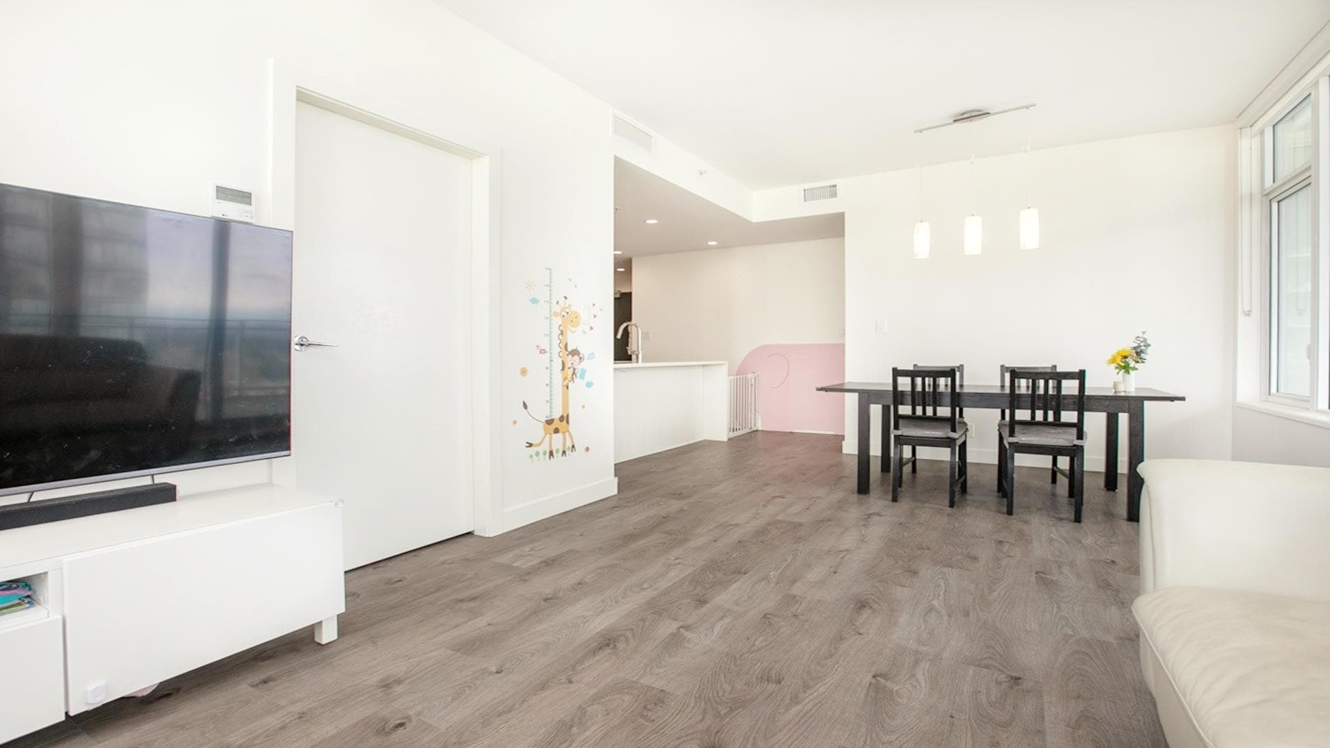 1907 - 5051 Imperial Street, Burnaby, V5J 0J3 — photo 4