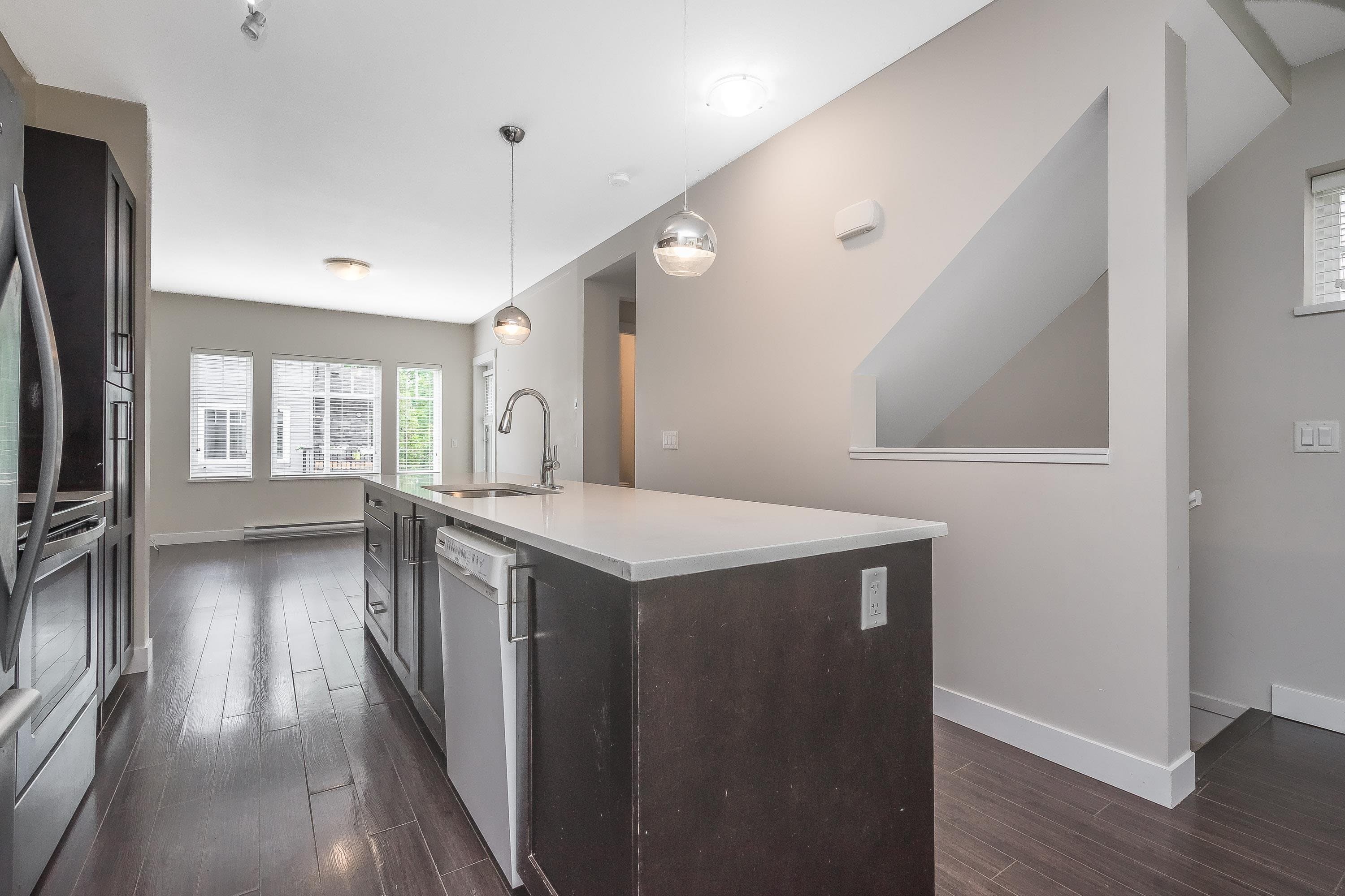 36 - 13864 Hyland Road, Surrey, V3W 2C3 — photo 3