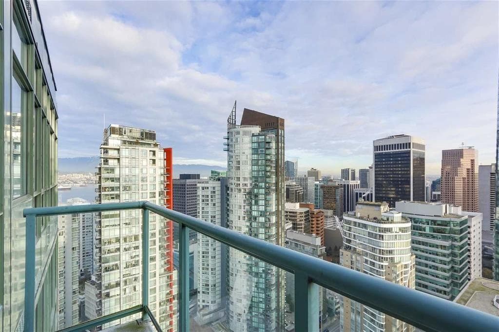 3209 - 1239 W Georgia Street, Vancouver, V6E 4R8 — photo 2