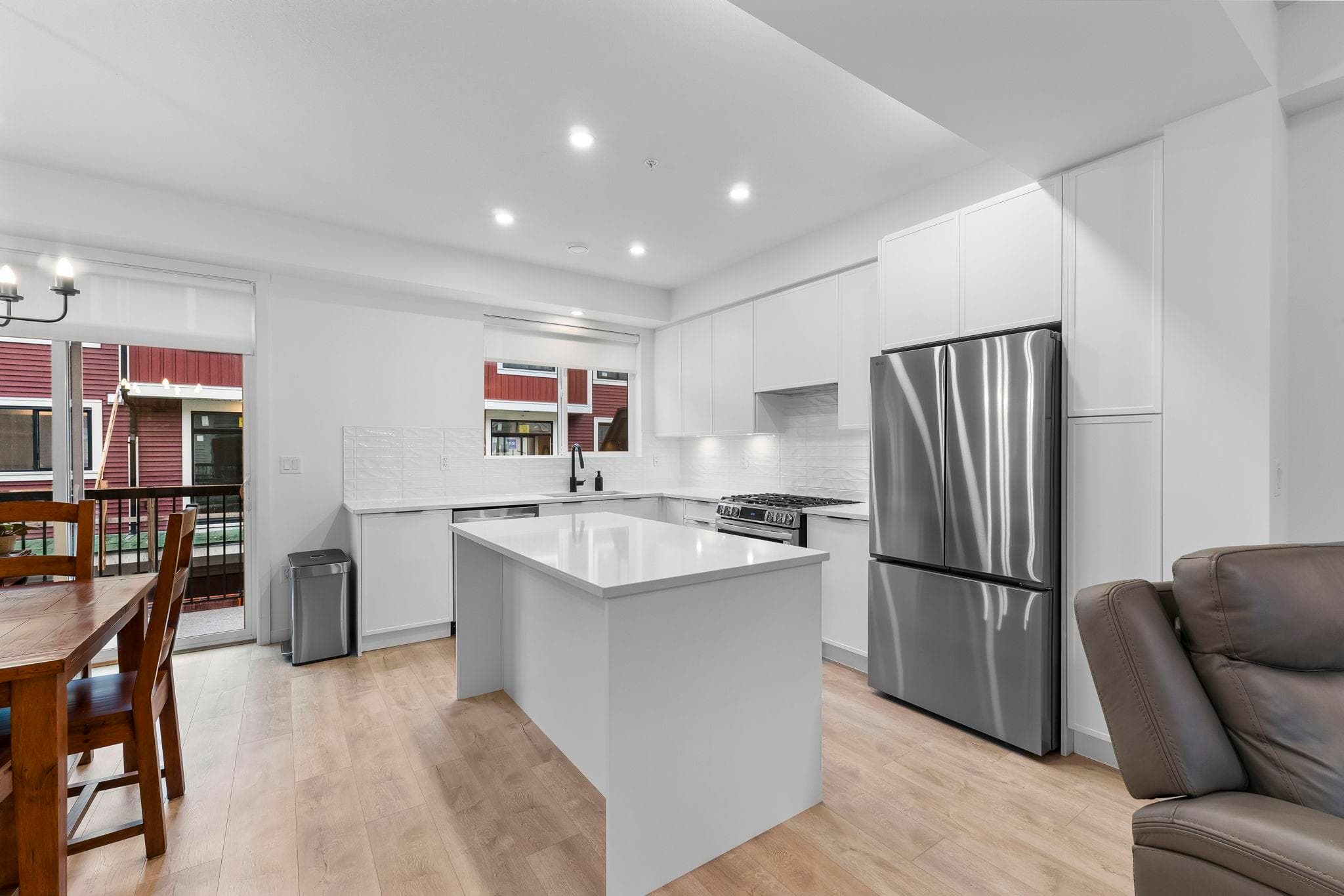 114 - 24951 112 Avenue, Maple Ridge, V2W 1Z6 — photo 2