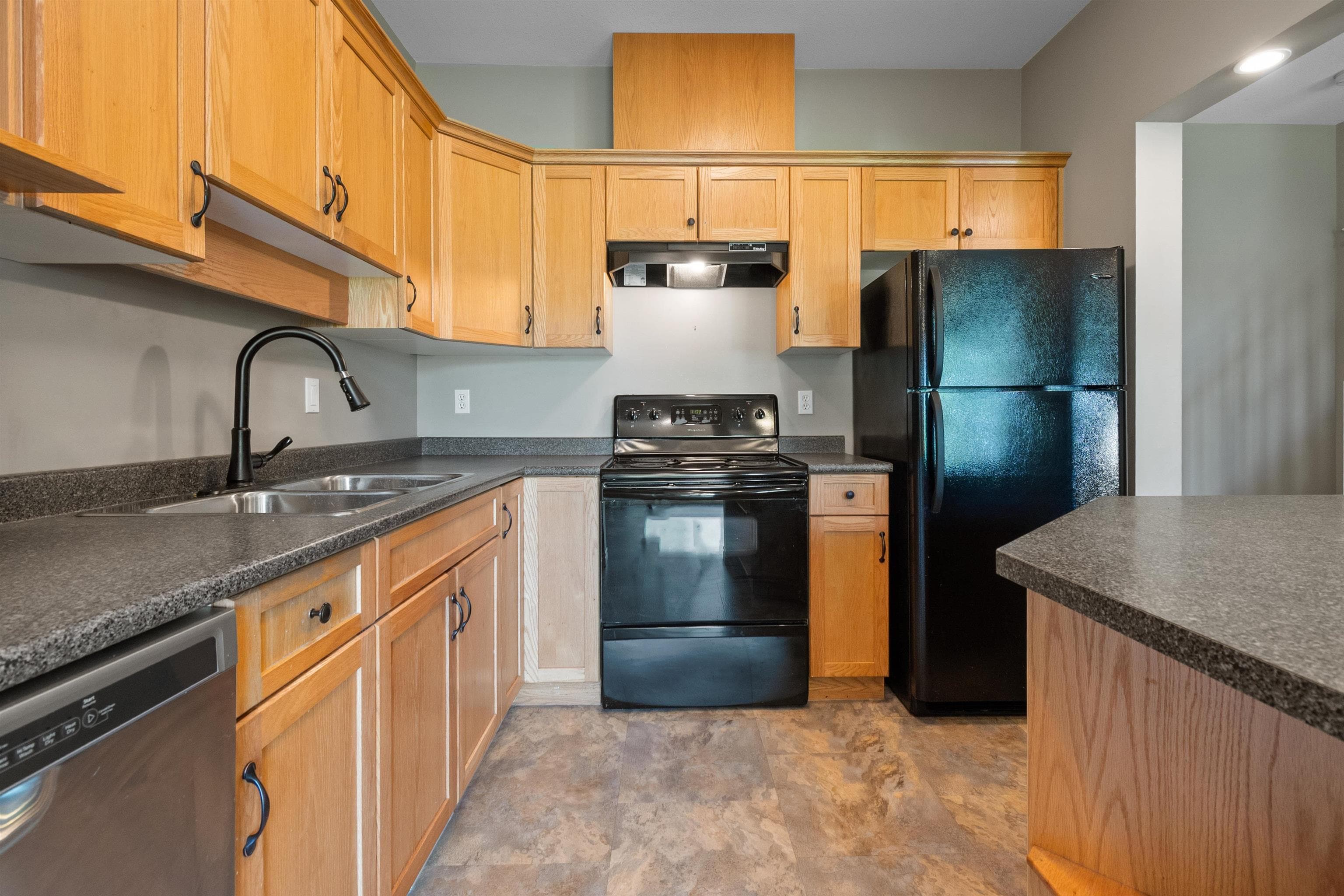 159 - 46360 Valleyview Road, Chilliwack, V2R 5L7 — photo 3