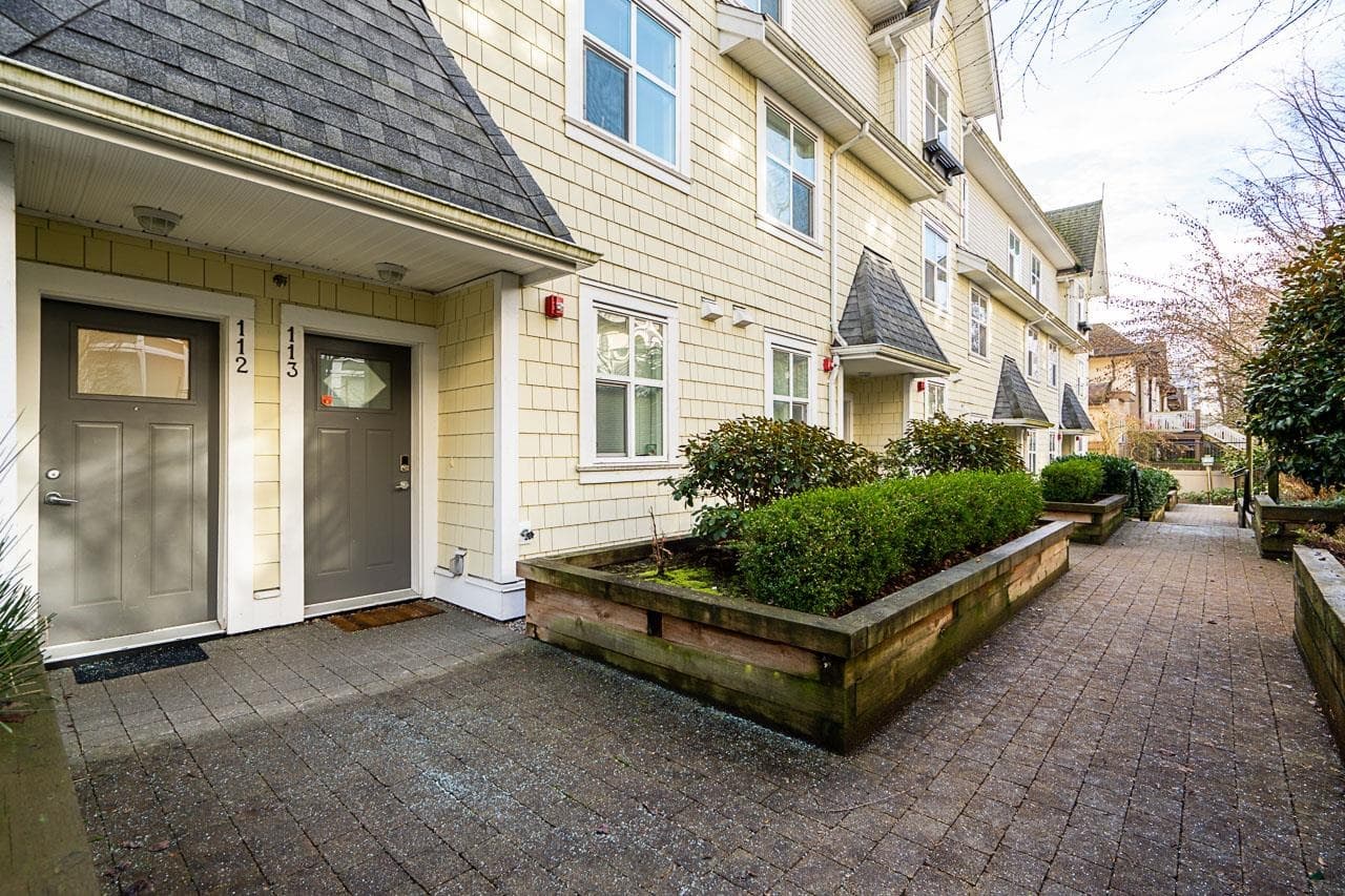 112 - 7250 18th Avenue, Burnaby, V3N 1H3 — photo 2