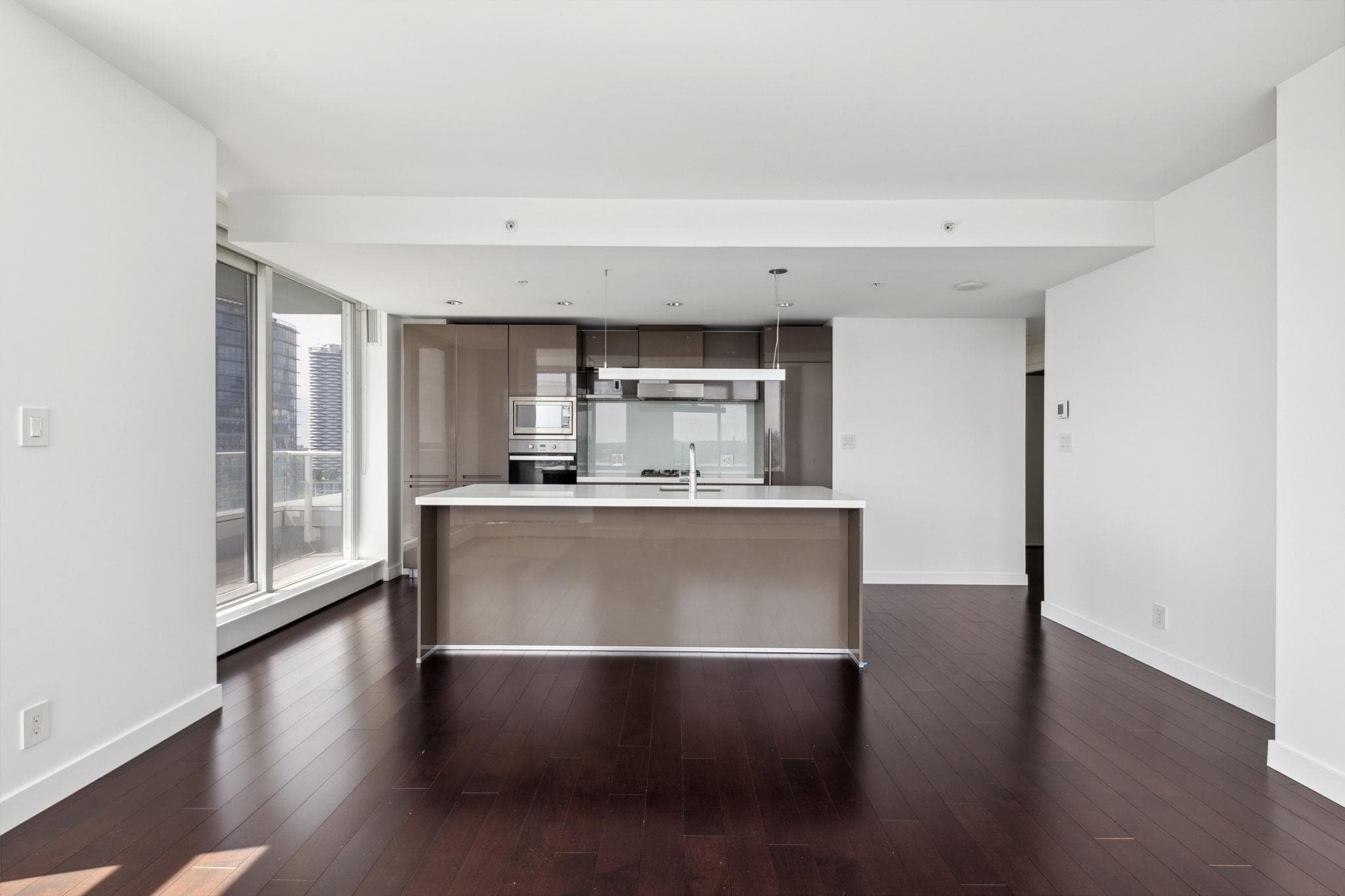 3909 - 777 Richards Street, Vancouver, V6B 0M6 — photo 4