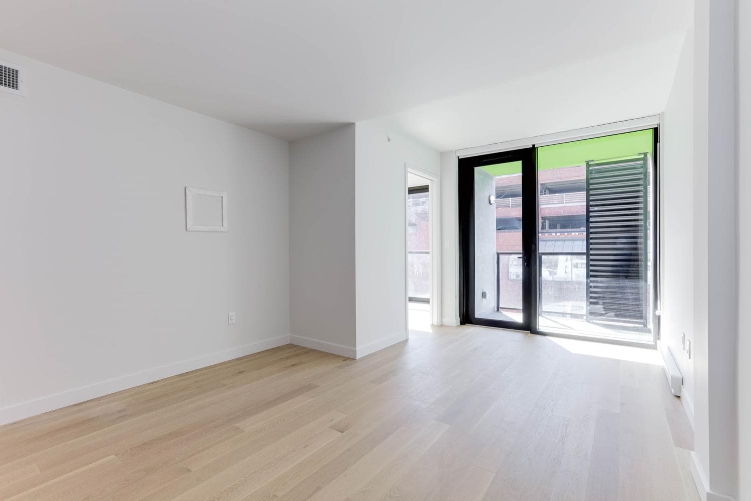 505 - 239 Keefer Street, Vancouver, V6A 1X6 — photo 4