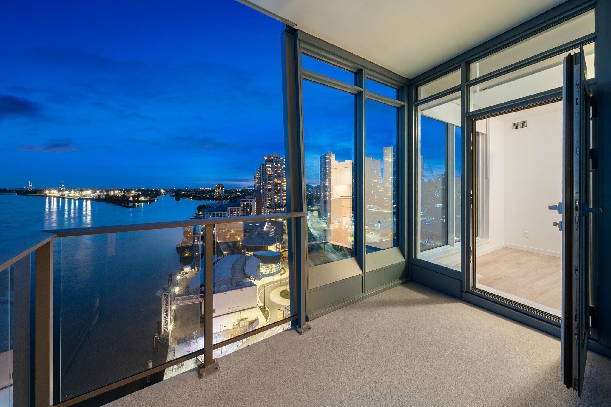 1308 - 680 Quayside Drive, New Westminster, V3M 0P2 — photo 5