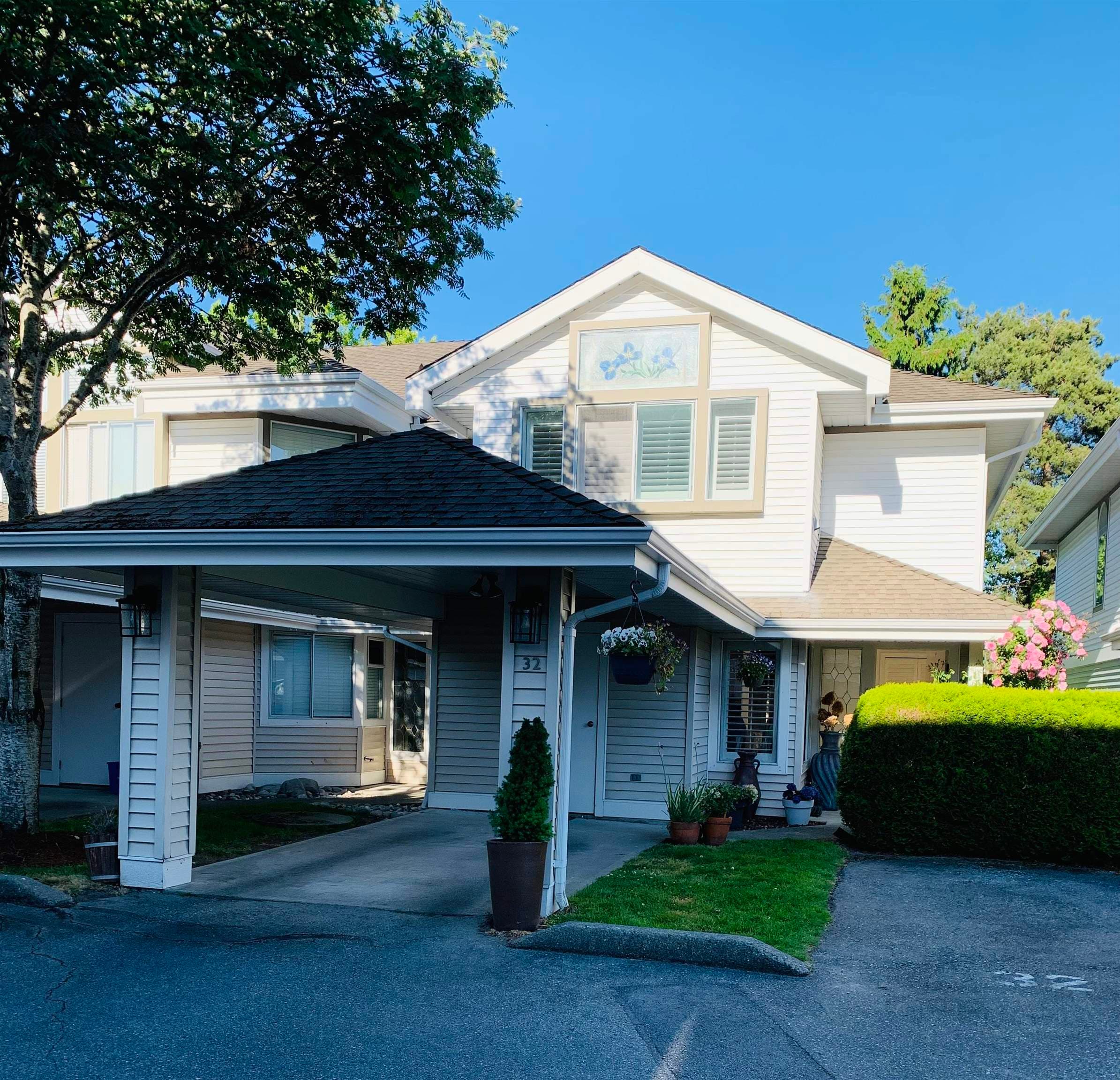 32 - 12331 Phoenix Drive, Richmond, V7E 6C4 — photo 2