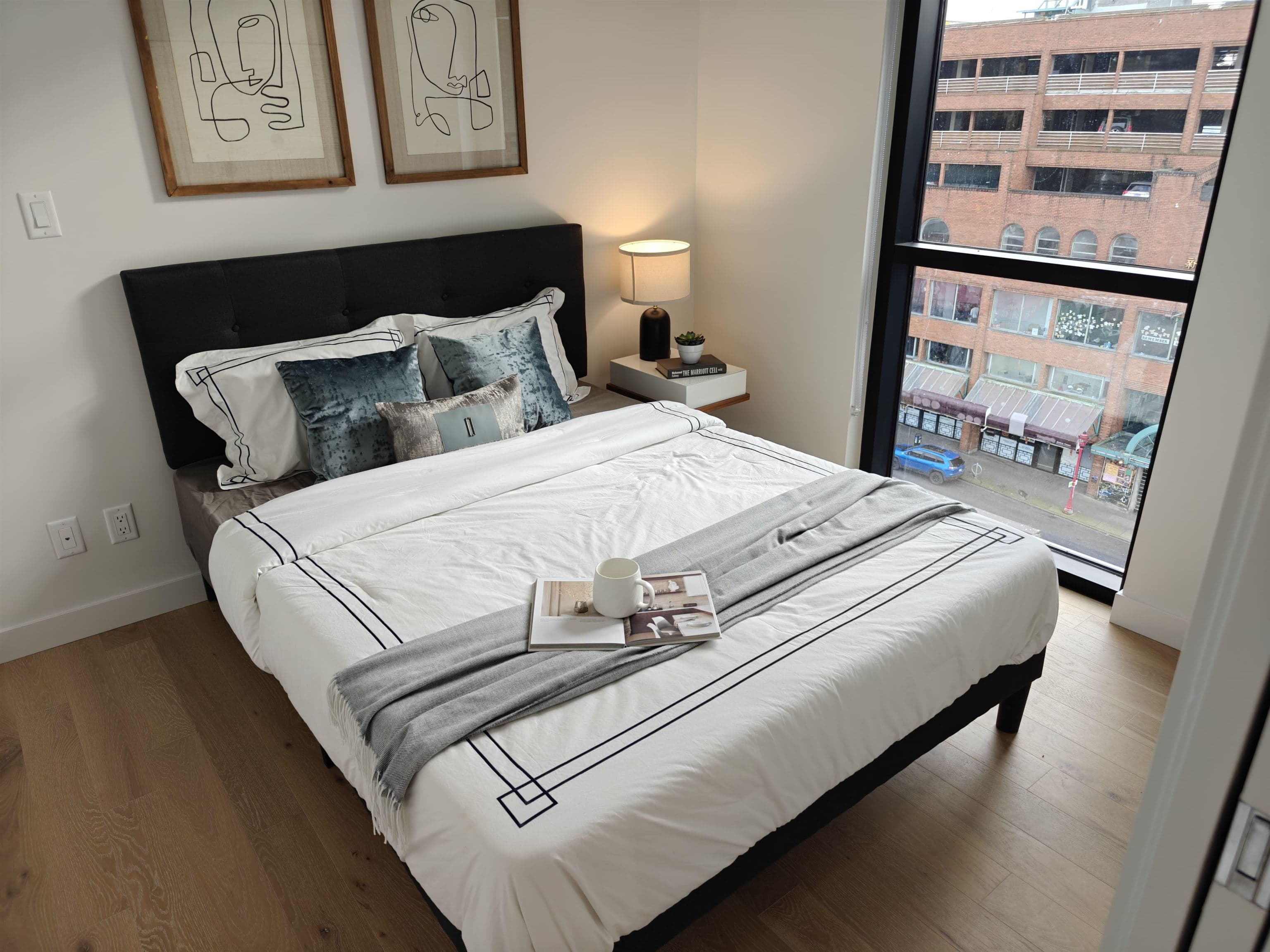 704 - 239 Keefer Street, Vancouver, V6A 1X6 — photo 4