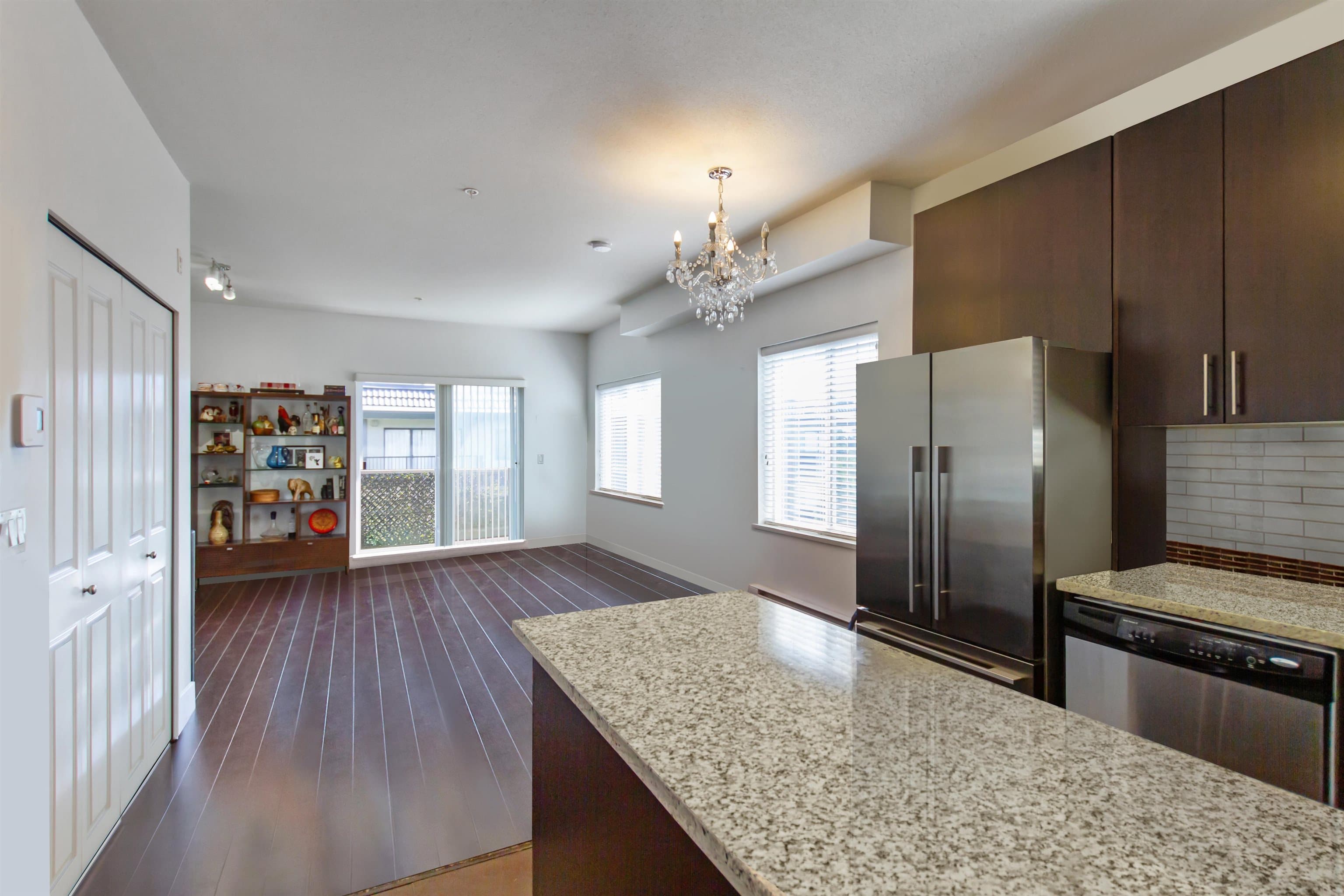232 - 368 Ellesmere Avenue, Burnaby, V5B 3S9 — photo 3