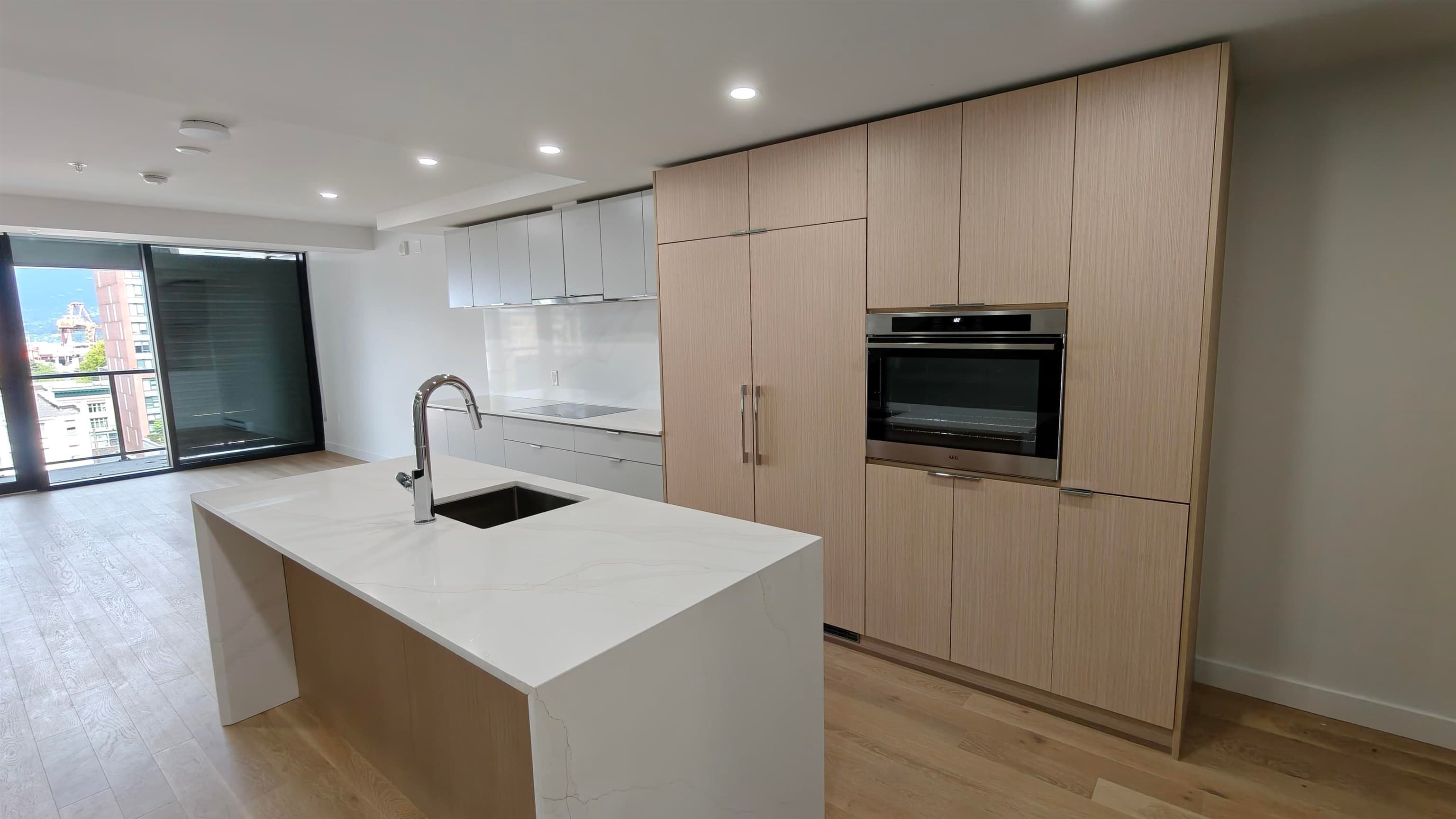 901 - 239 Keefer Street, Vancouver, V6A 1X6 — photo 3
