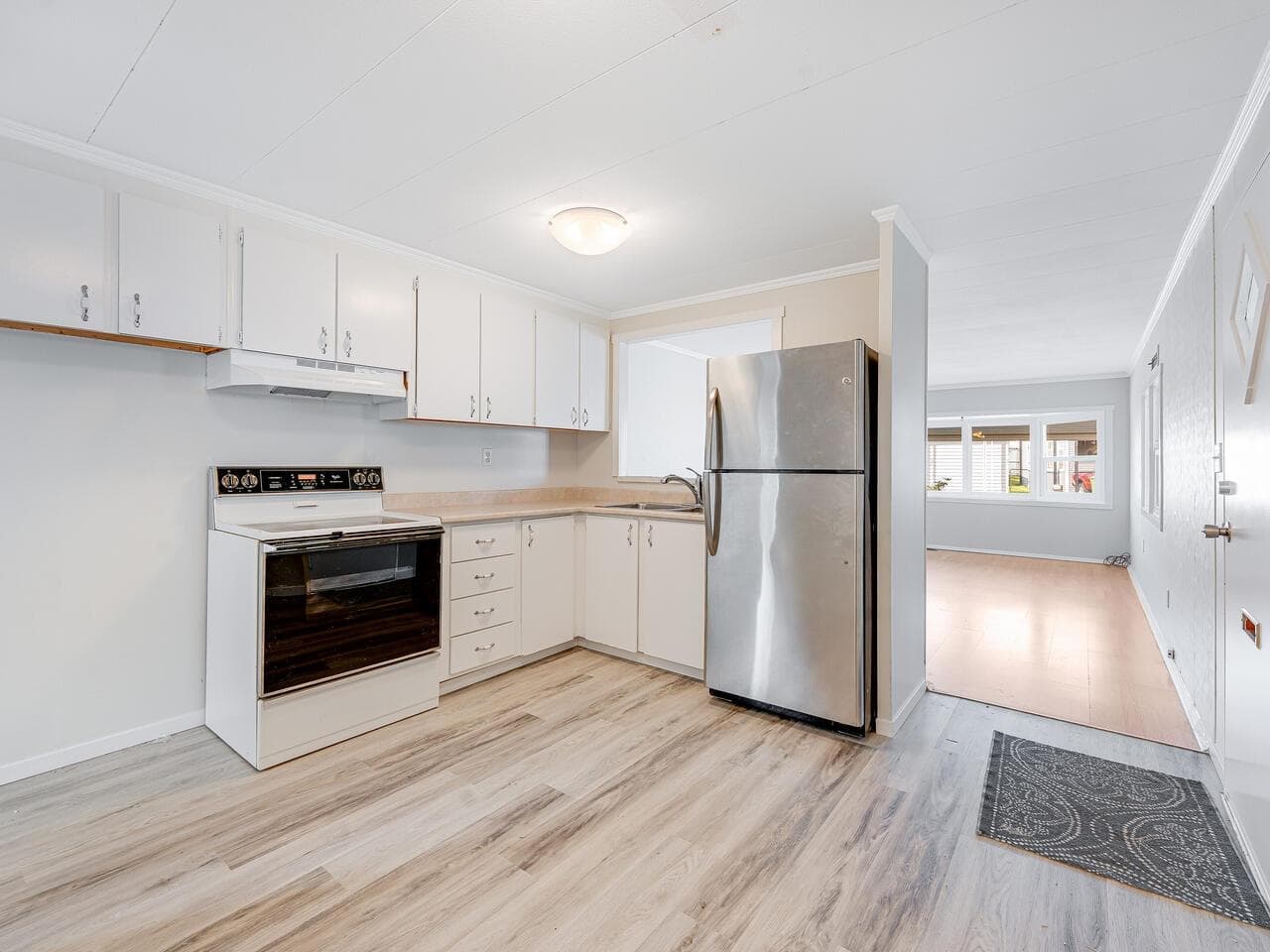 125 - 1840 160 Street, Surrey, V4A 4X3 — photo 3