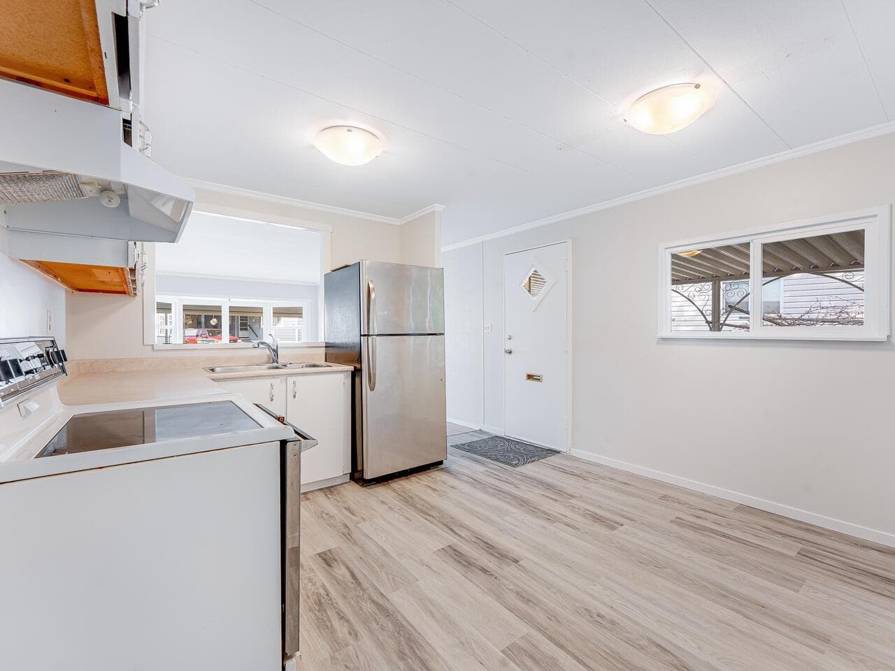 125 - 1840 160 Street, Surrey, V4A 4X3 — photo 4