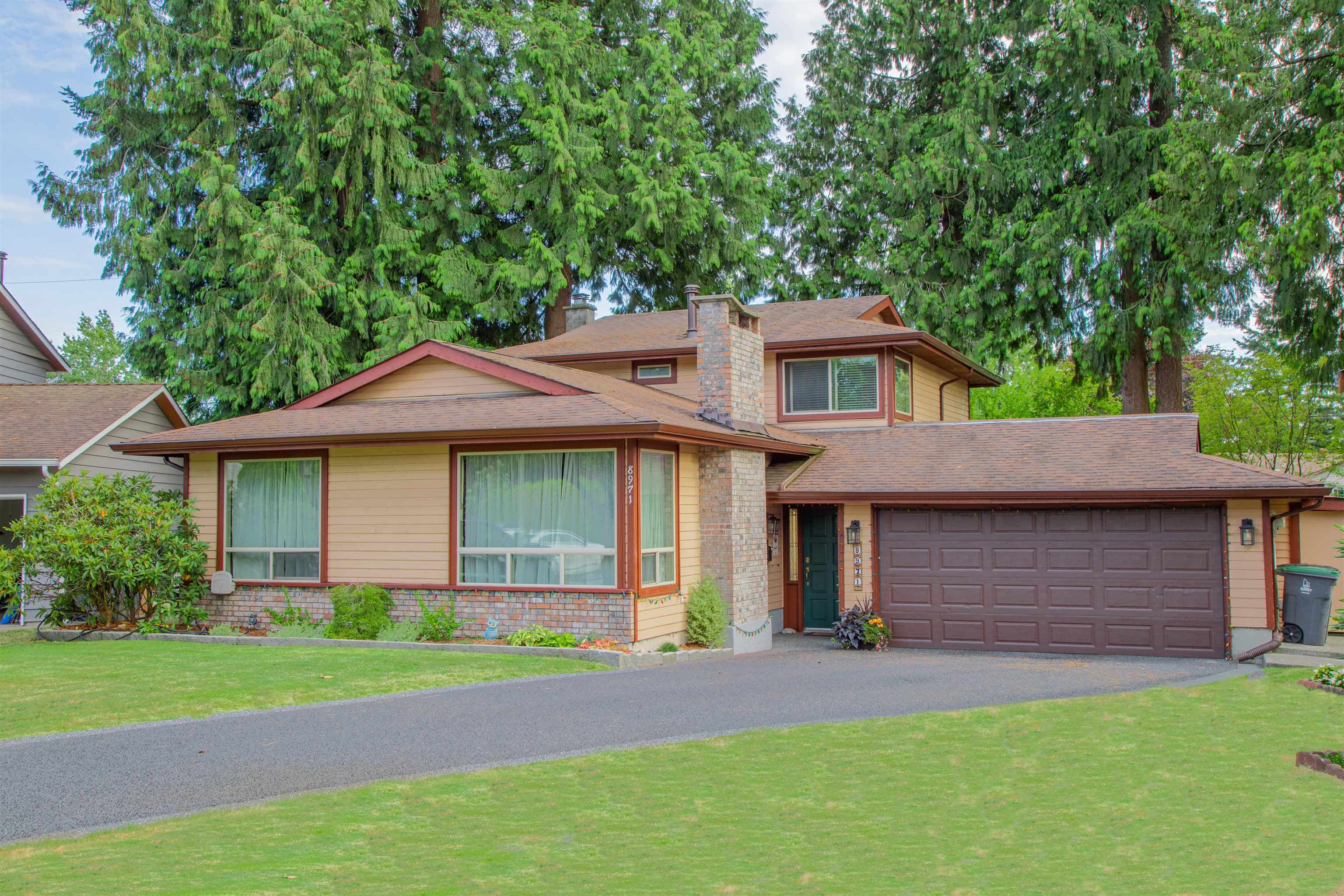 8971 145a Street, Surrey, V3R 7J7 — photo 1