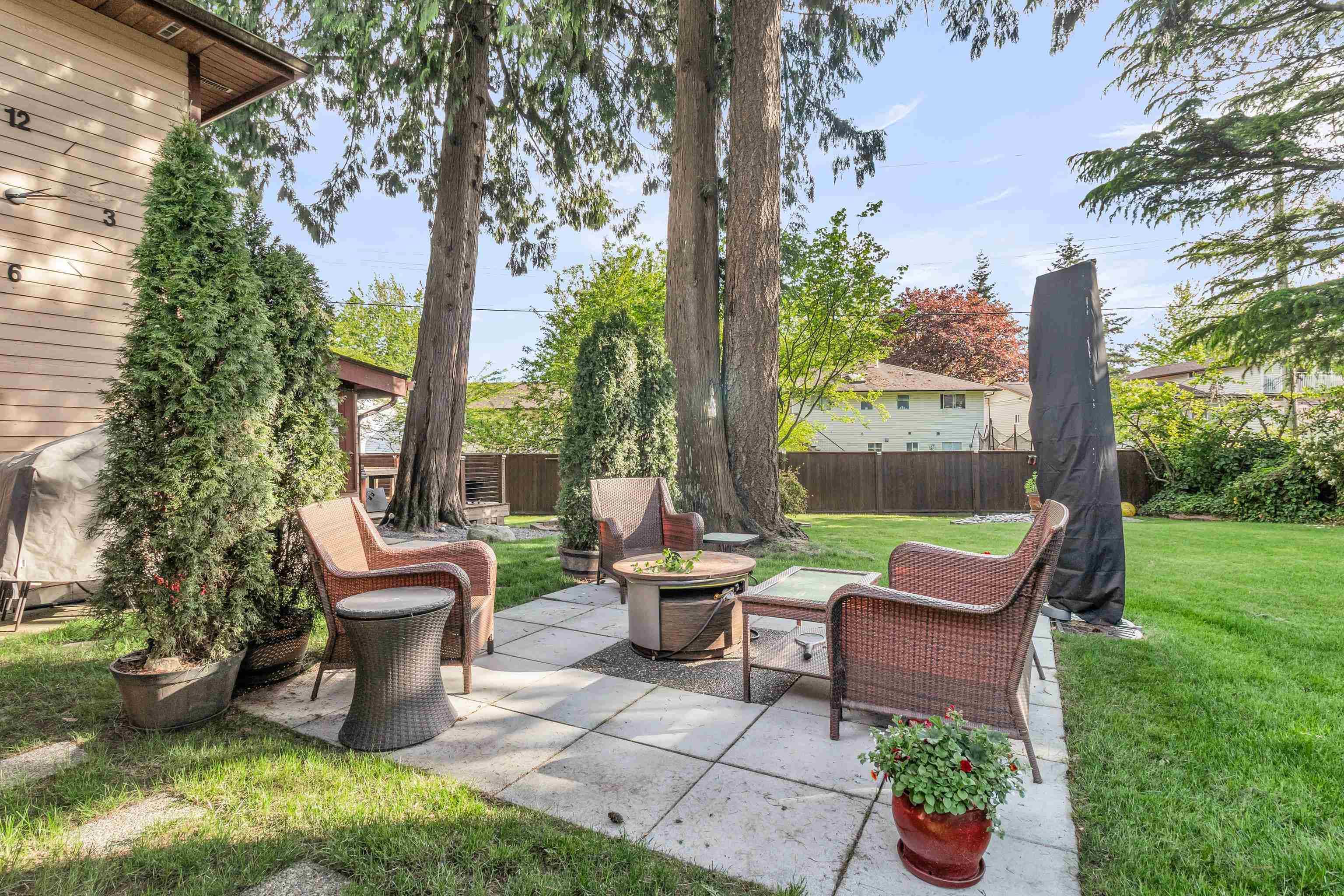8971 145a Street, Surrey, V3R 7J7 — photo 5