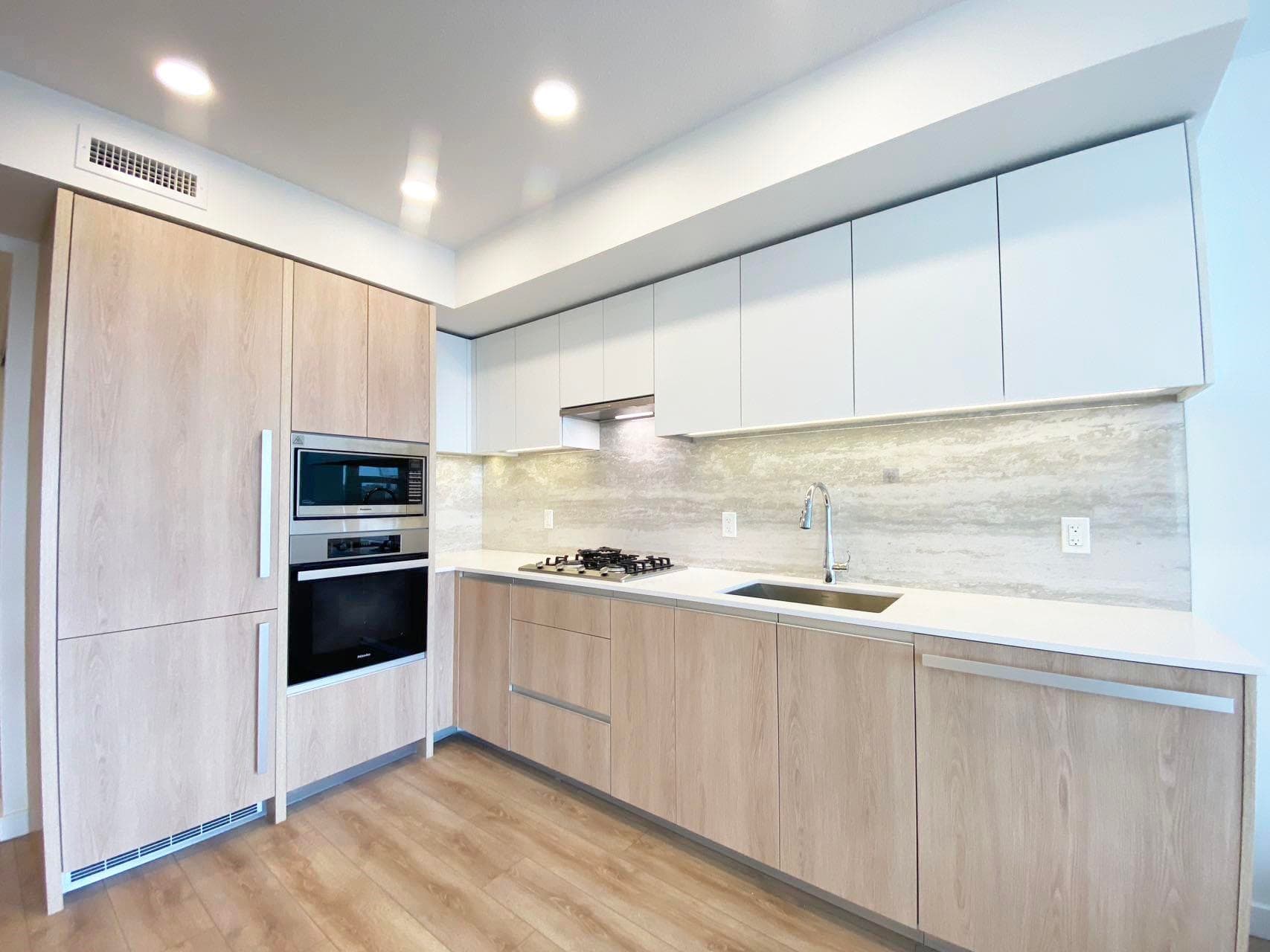 907 - 8111 Park Road, Richmond, V6Y 0M2 — photo 1
