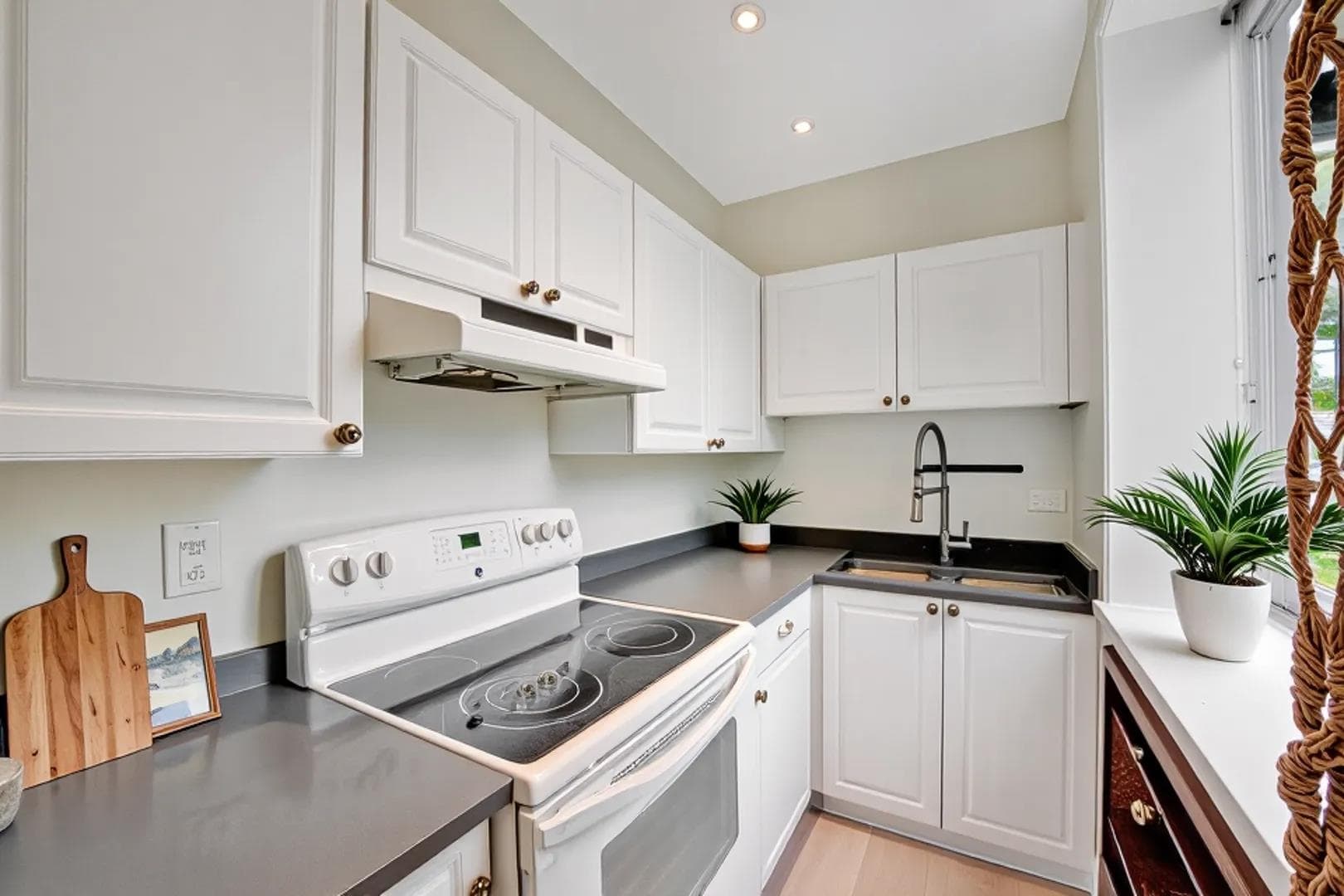 701 - 233 Abbott Street, Vancouver, V5W 1P9 — photo 3
