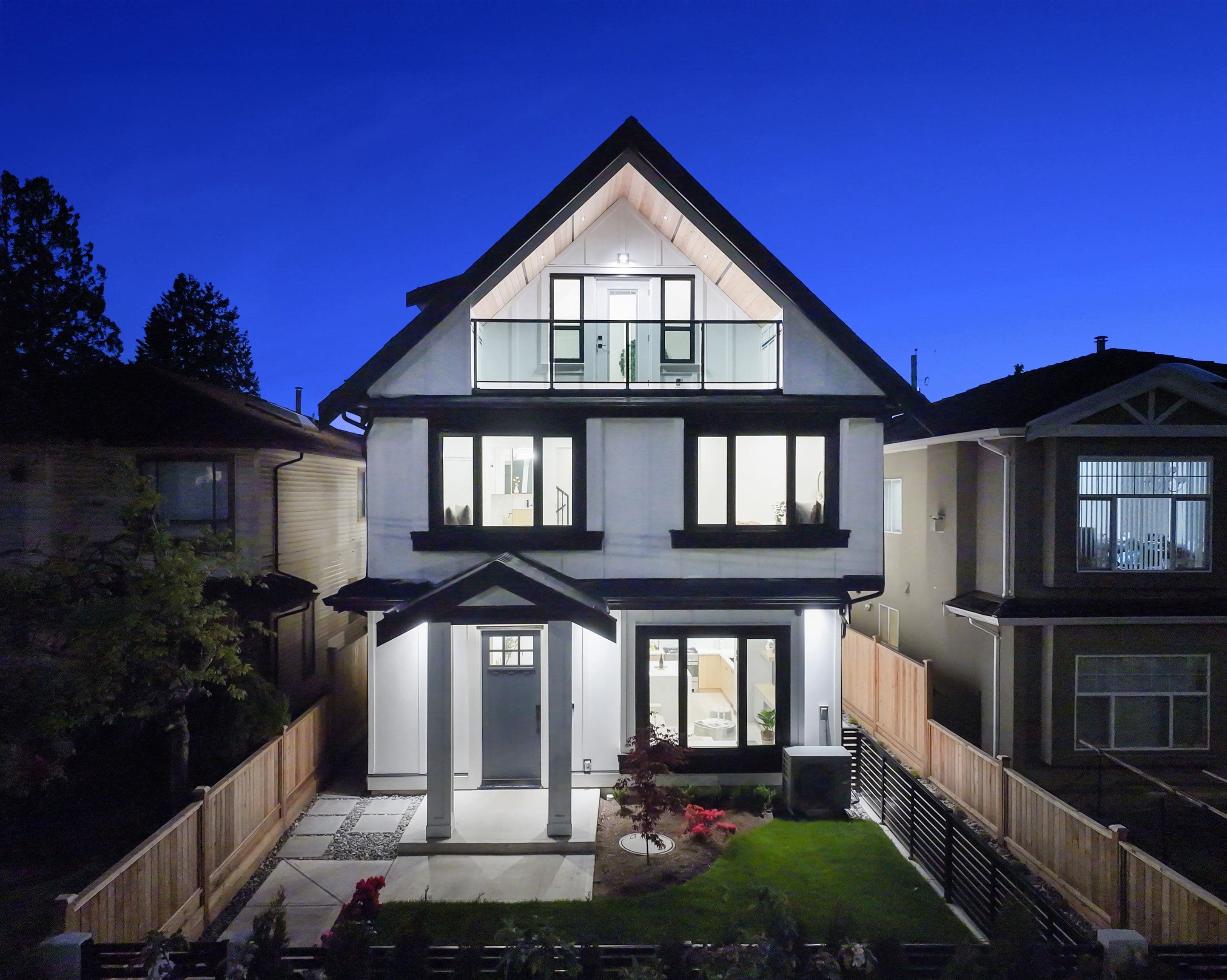 1 - 1259 Renfrew Street, Vancouver, V5K 4C2 — photo 1