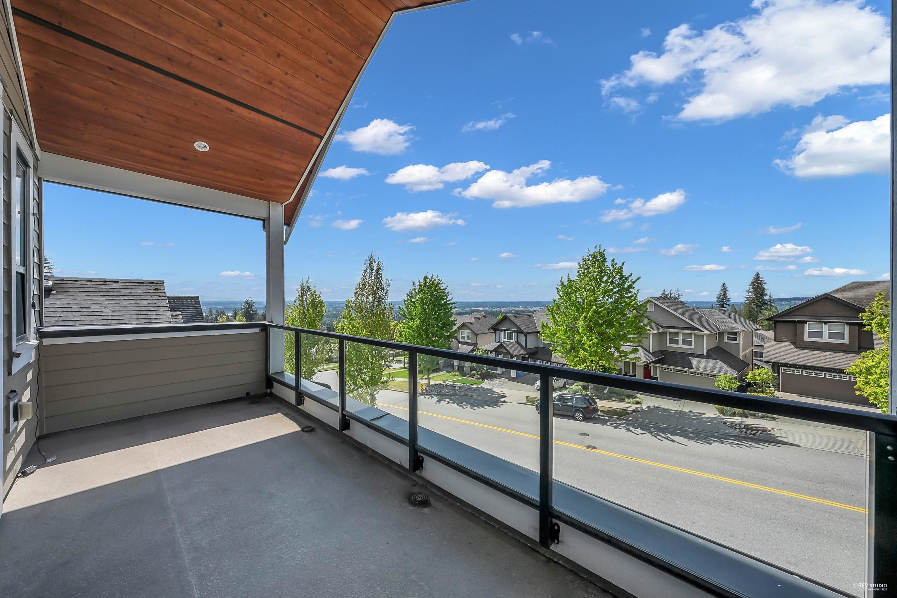 3523 Princeton Avenue, Coquitlam, V3E 0K3 — photo 2