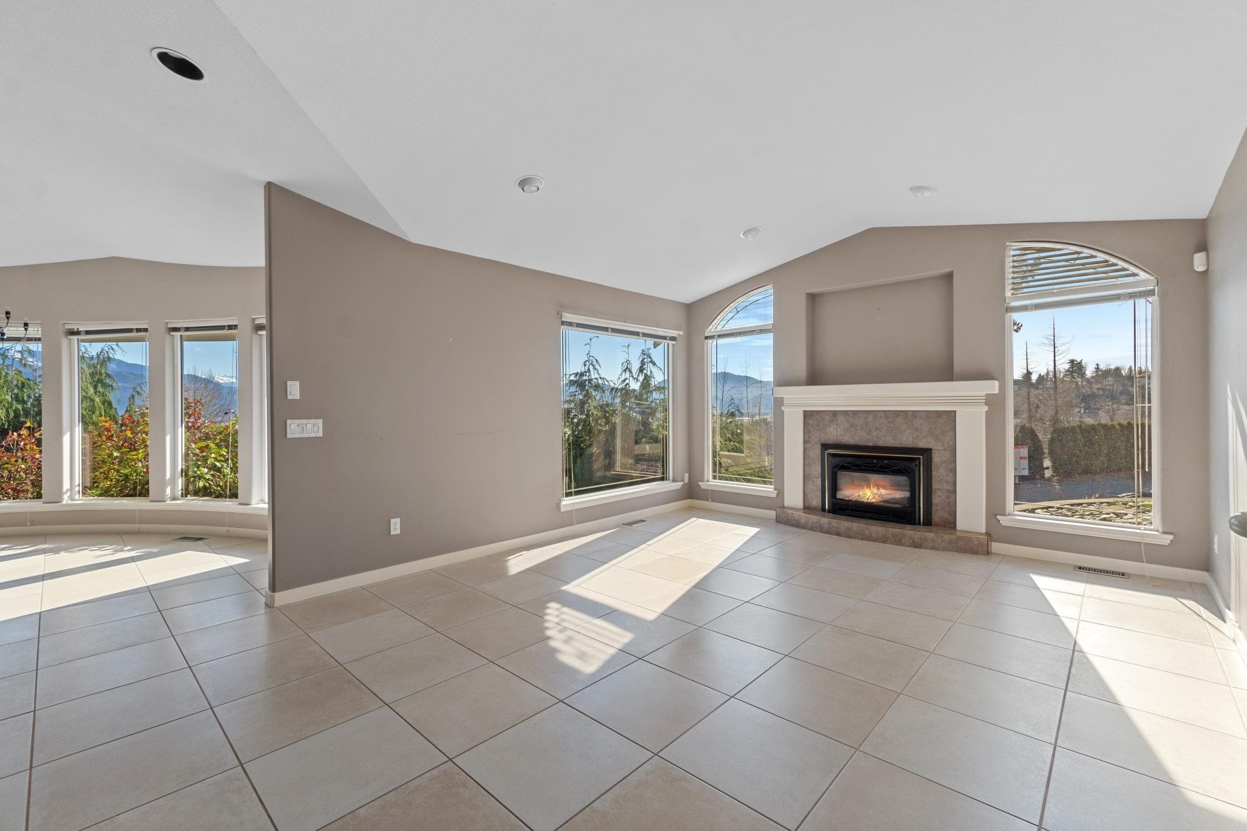 36111 Spyglass Lane, Abbotsford, V3G 2W7 — photo 3