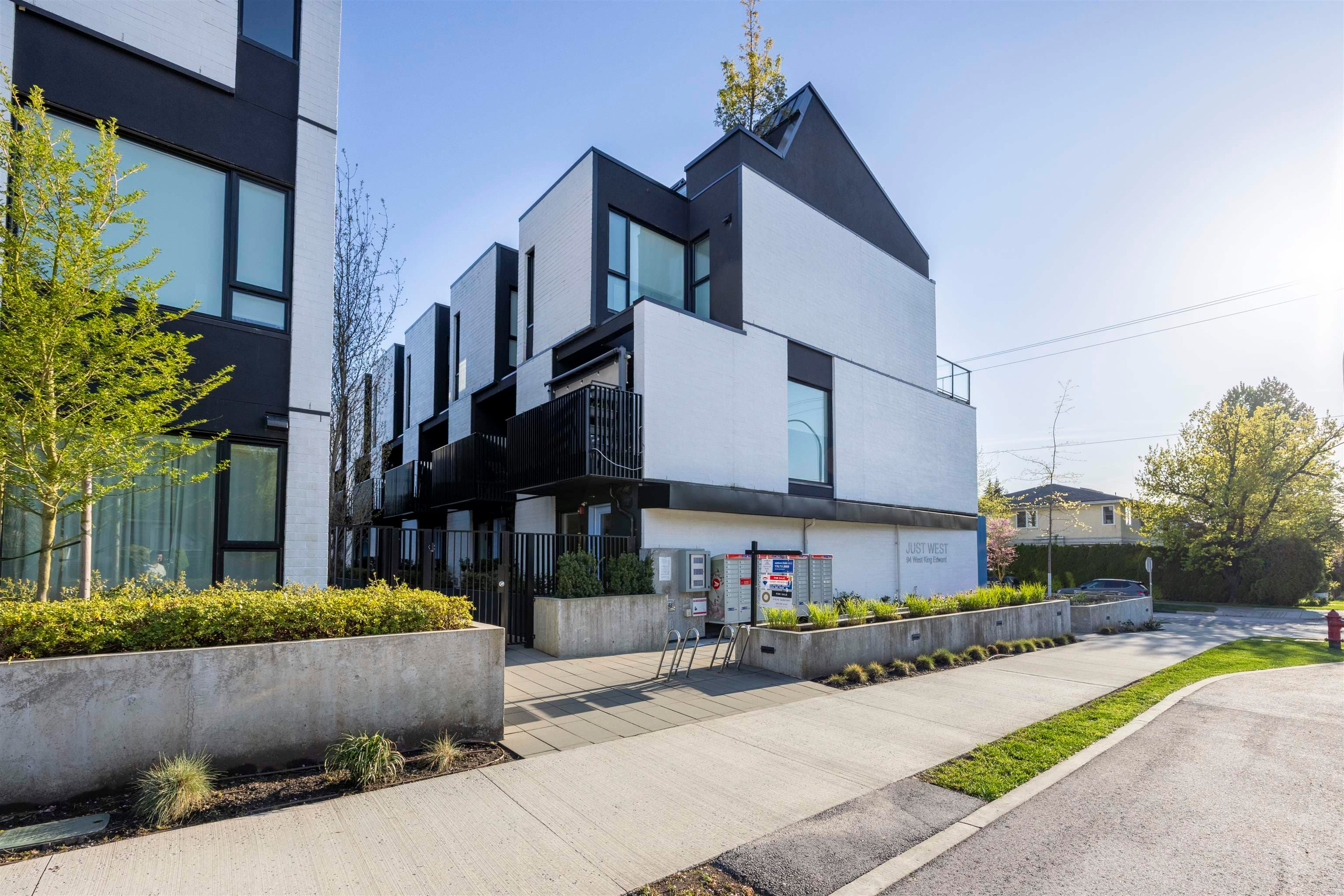 24 - 94 W King Edward Avenue, Vancouver, V5Y 0N6 — photo 1