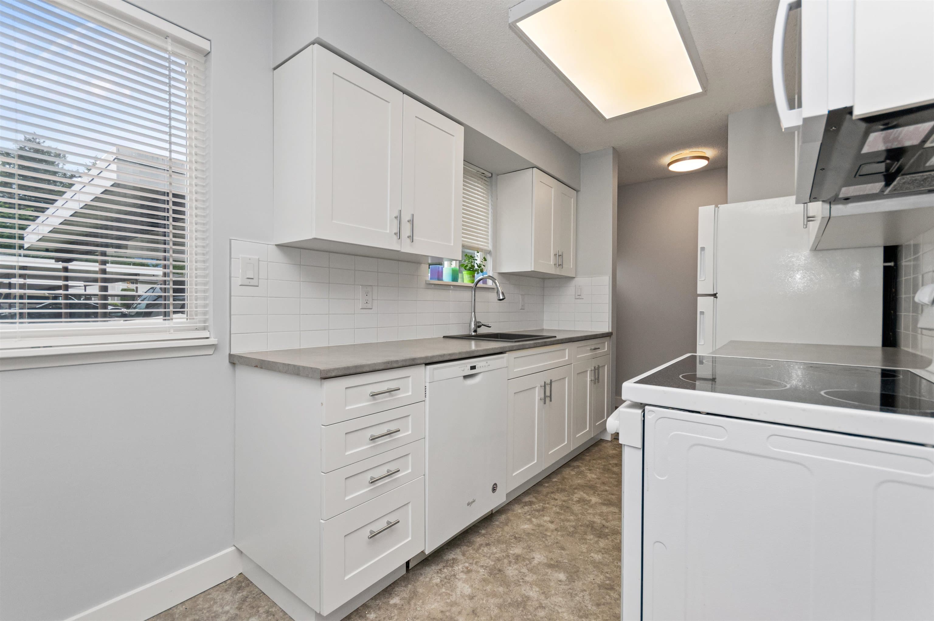 69 - 45185 Wolfe Road, Chilliwack, V2P 1V5 — photo 5