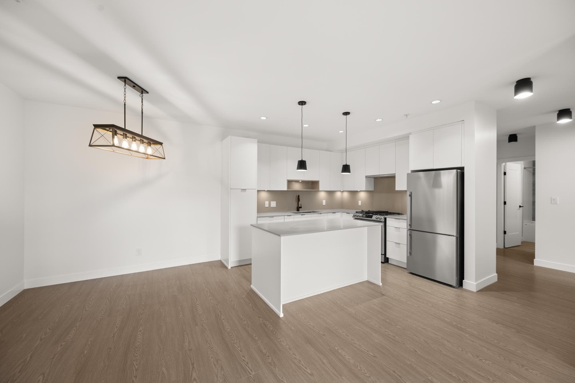 227 - 2493 Montrose Avenue, Abbotsford, V2S 3T2 — photo 4