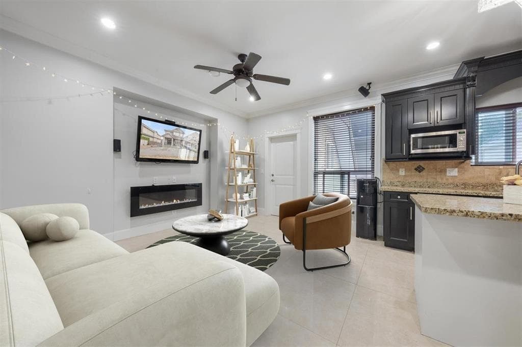 12852 60 Avenue, Surrey, V3X 0B9 — photo 3