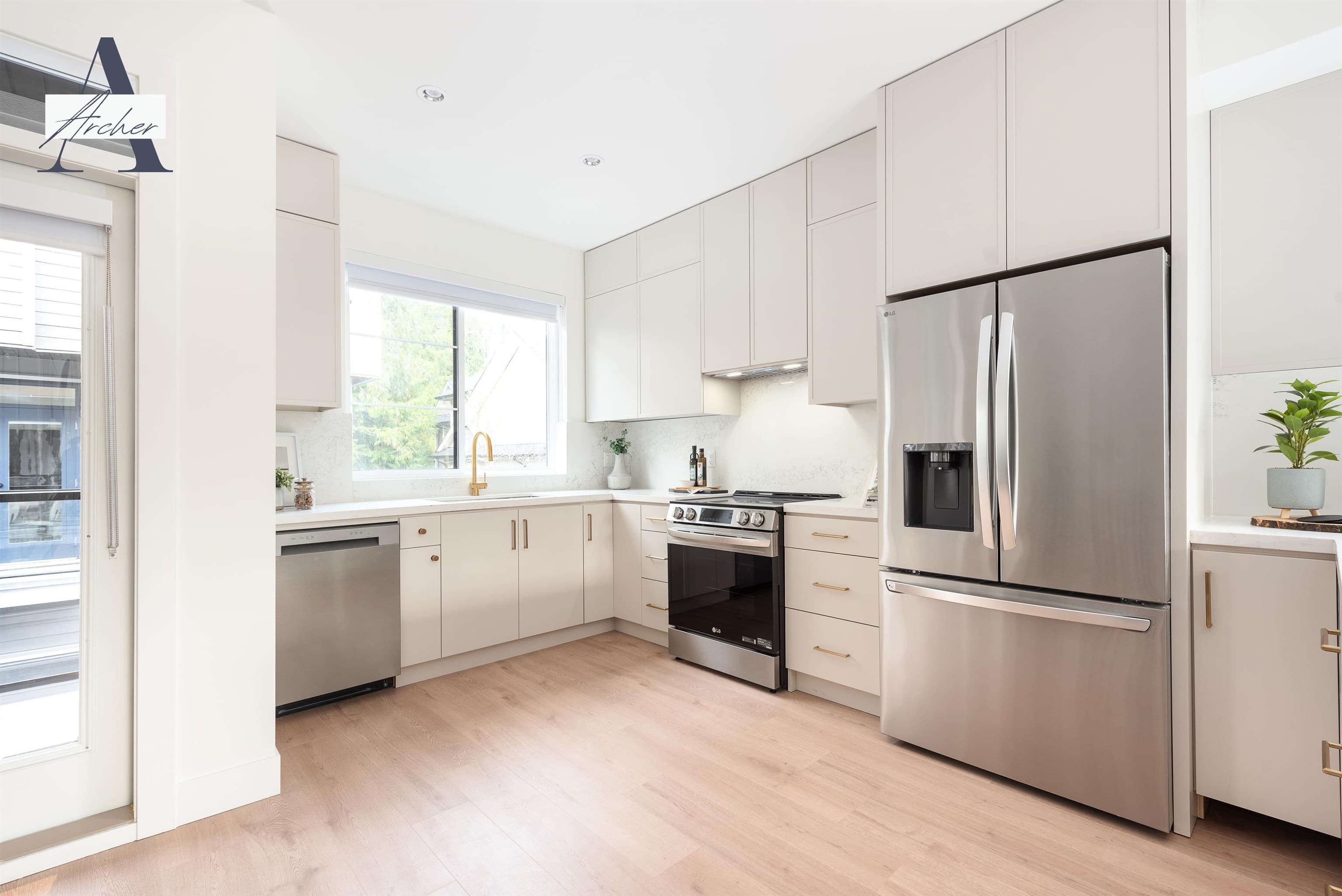 54 - 14285 64 Avenue, Surrey, V3W 1Z2 — photo 2