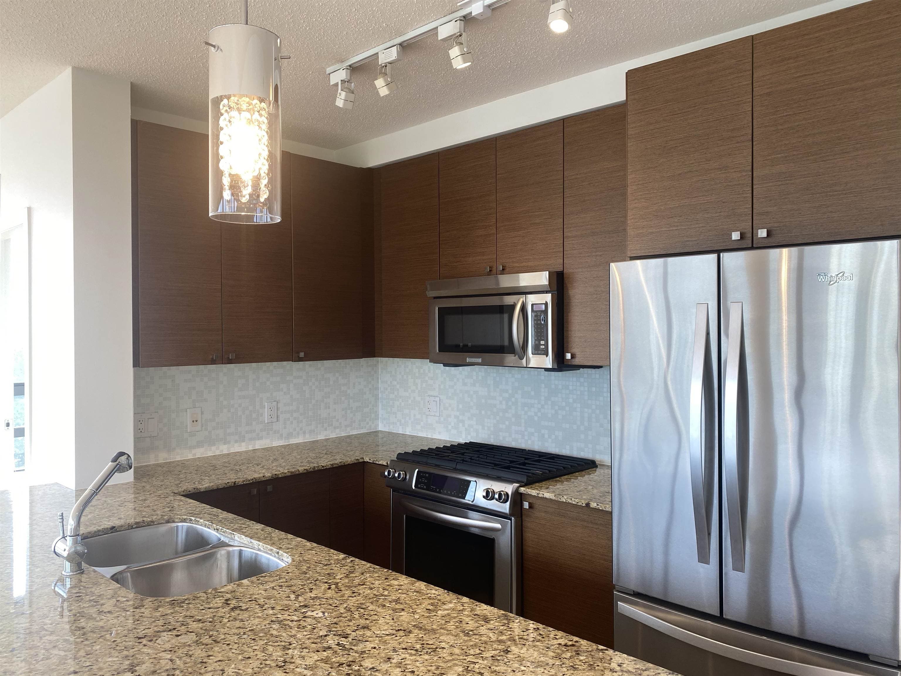 2008 - 400 Capilano Road, Port Moody, V3H 0E1 — photo 4