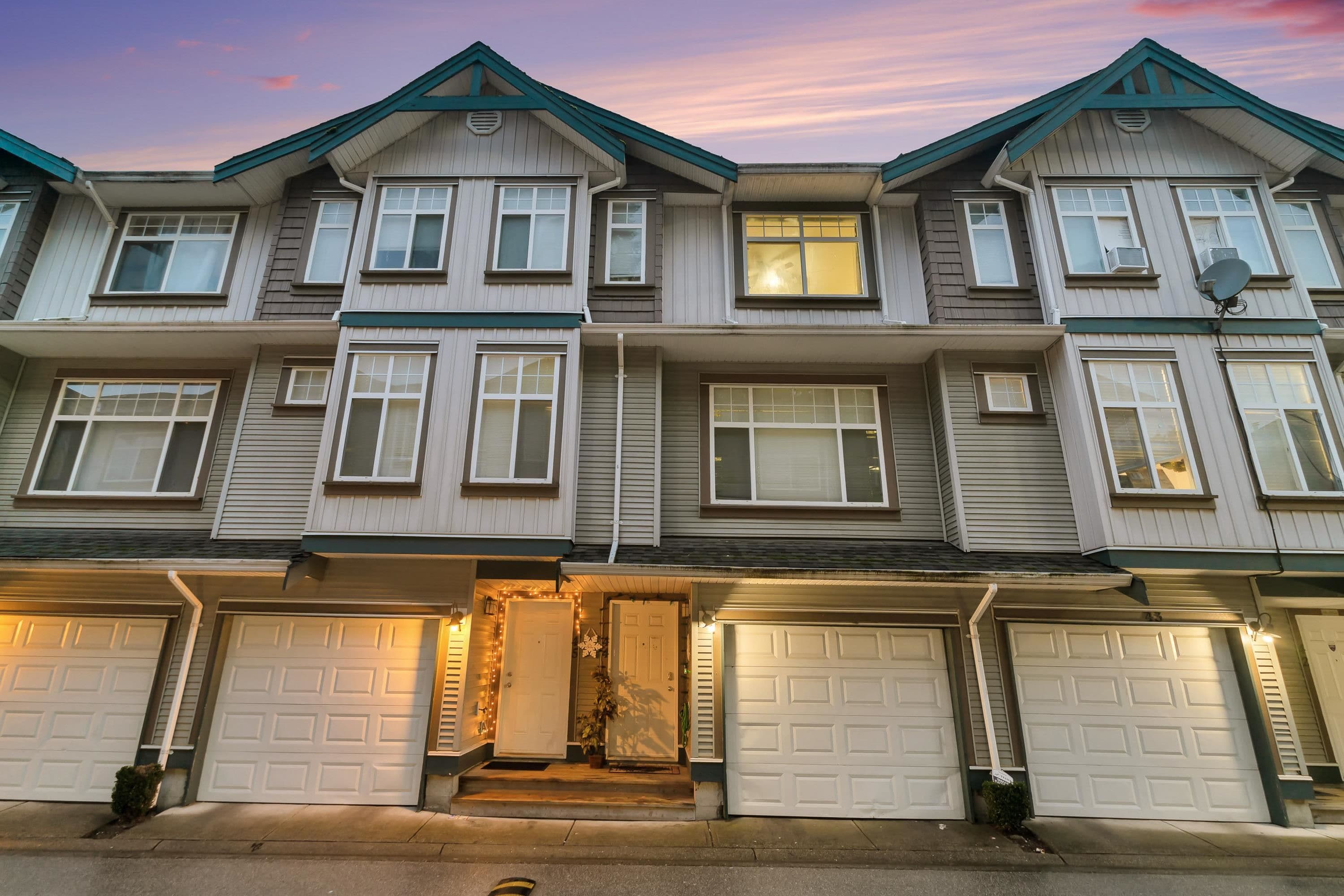 44 - 12585 72 Avenue, Surrey, V3W 1R9 — photo 2