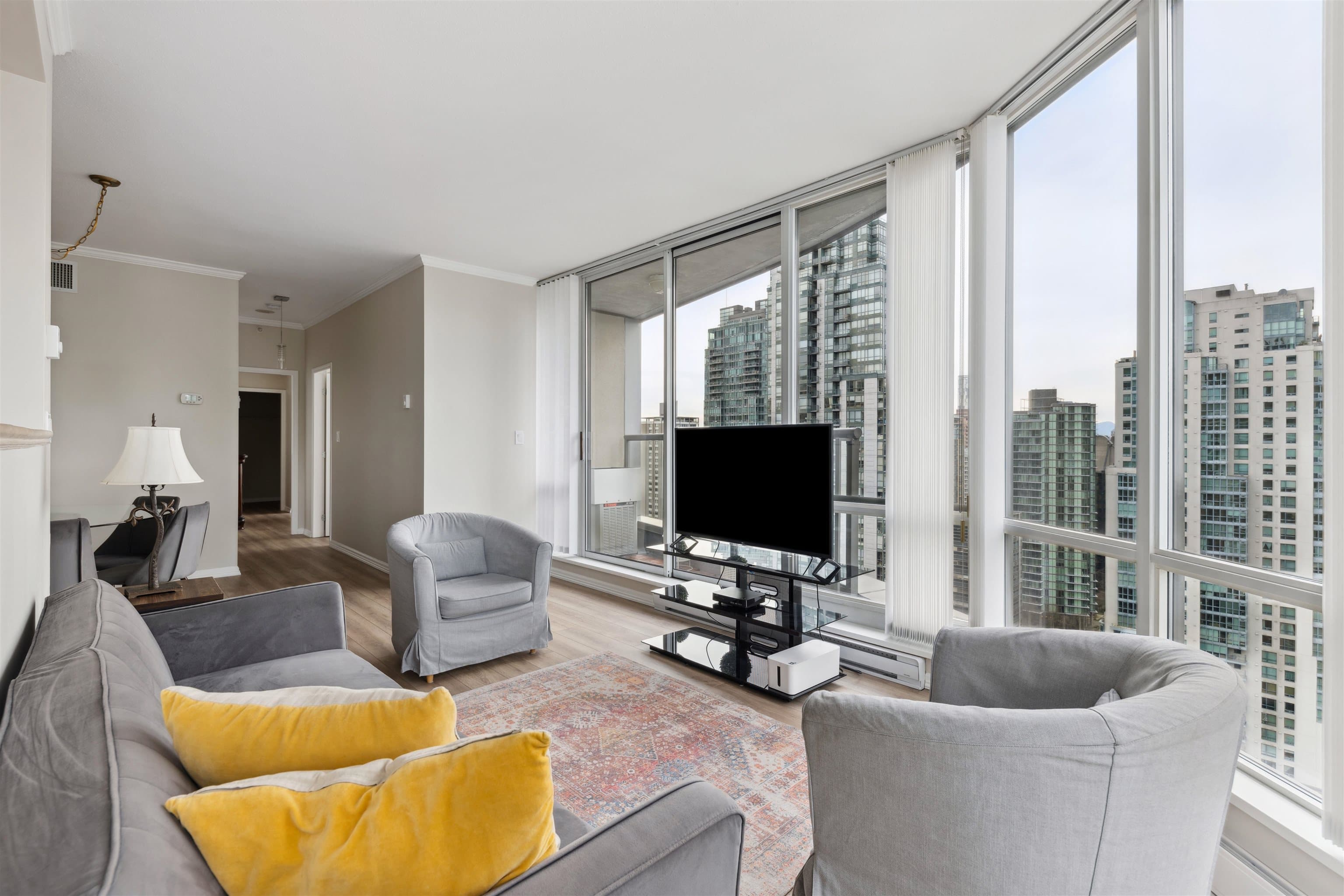 2702 - 1166 Melville Street, Vancouver, V6E 4P5 — photo 2