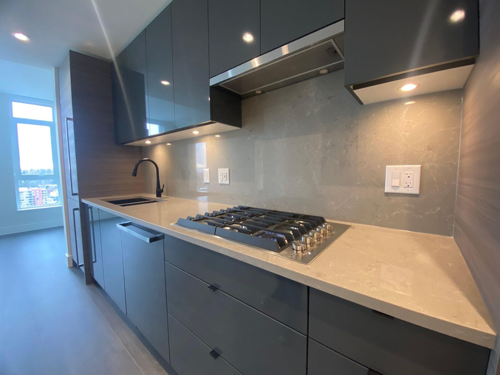 1905 - 3438 Sawmill Crescent, Vancouver, V5S 0E3 — photo 3