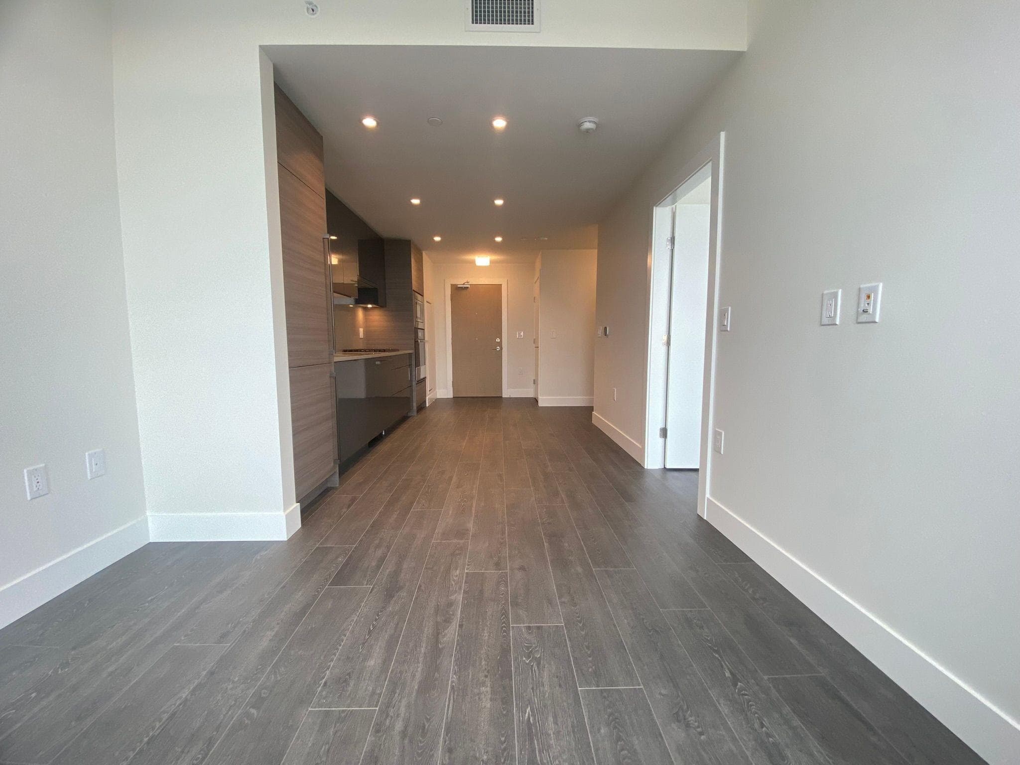 1905 - 3438 Sawmill Crescent, Vancouver, V5S 0E3 — photo 4