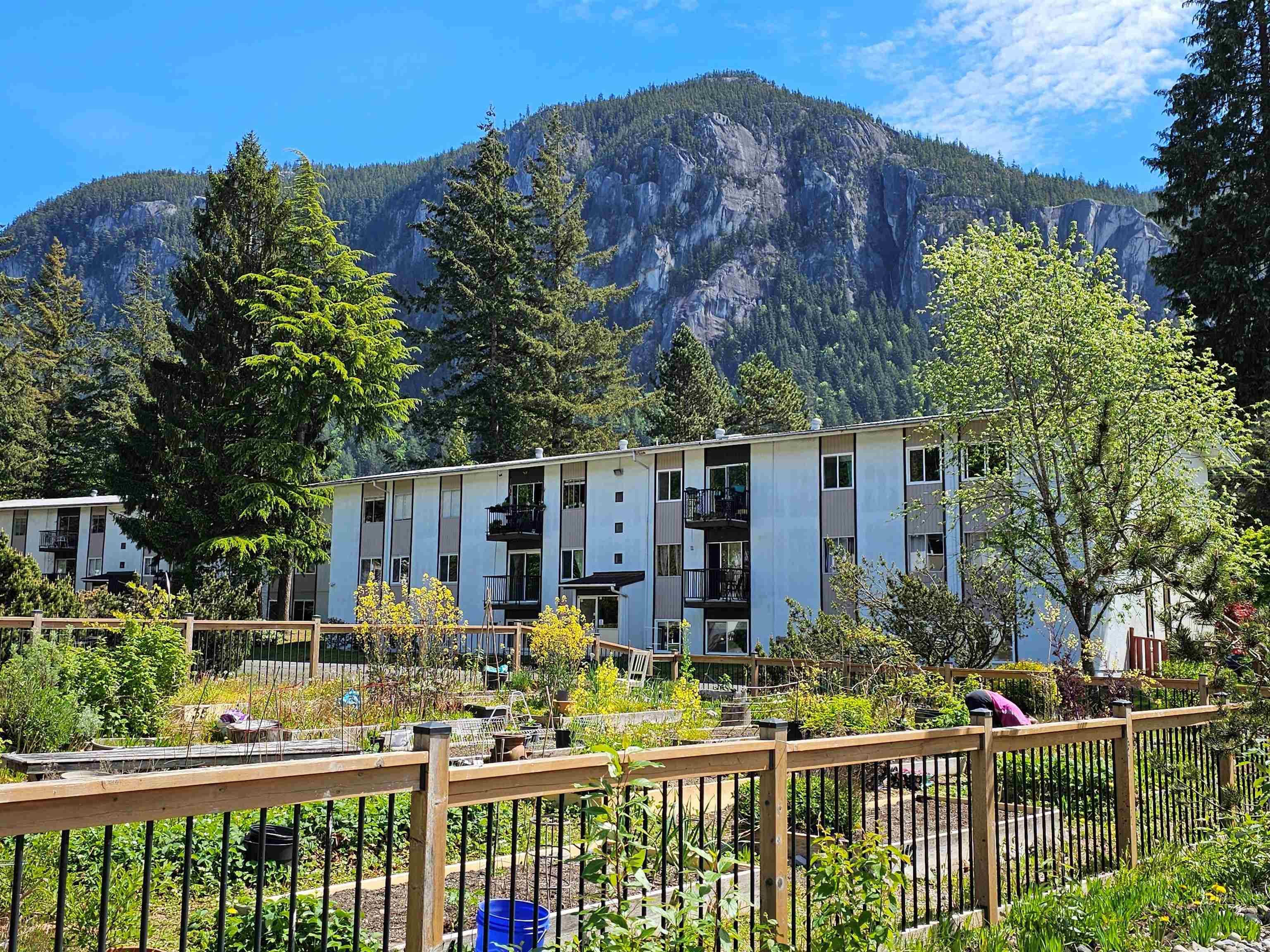 25 - 38175 Westway Avenue, Squamish, V8B 0Y4 — photo 1